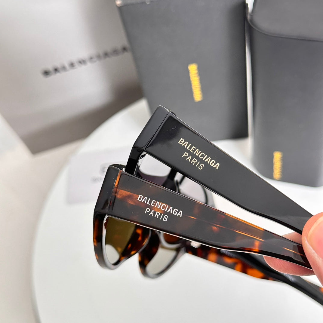 LuxluxHouse Best Quality Glasses Balenciaga