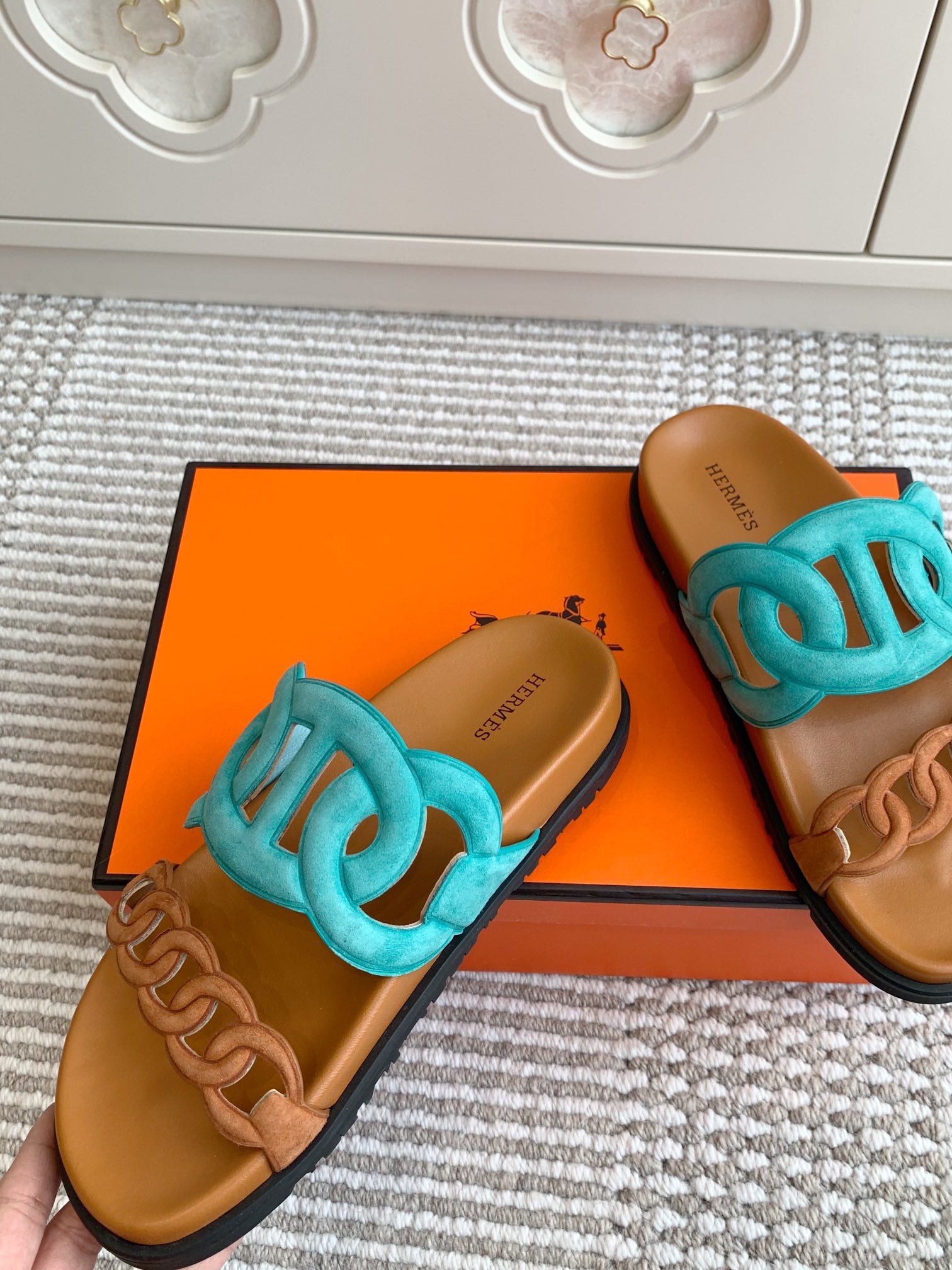 LuxluxHouse Best Quality Women Shoes Hermes