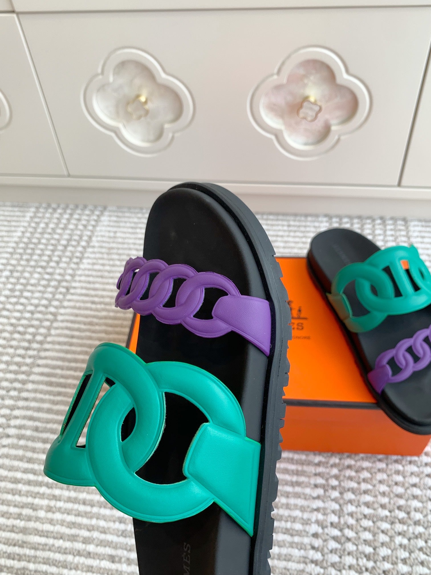LuxluxHouse Best Quality Women Shoes Hermes