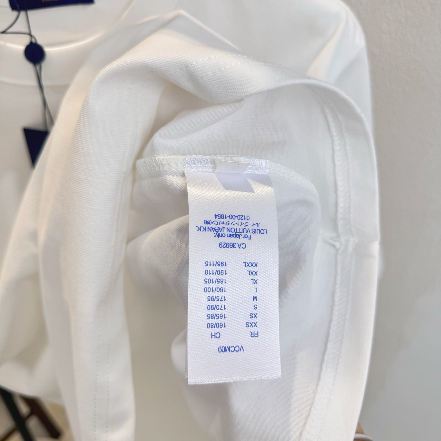 LuxluxHouse Best Quality Clothes T-shirt Louis Vuitton