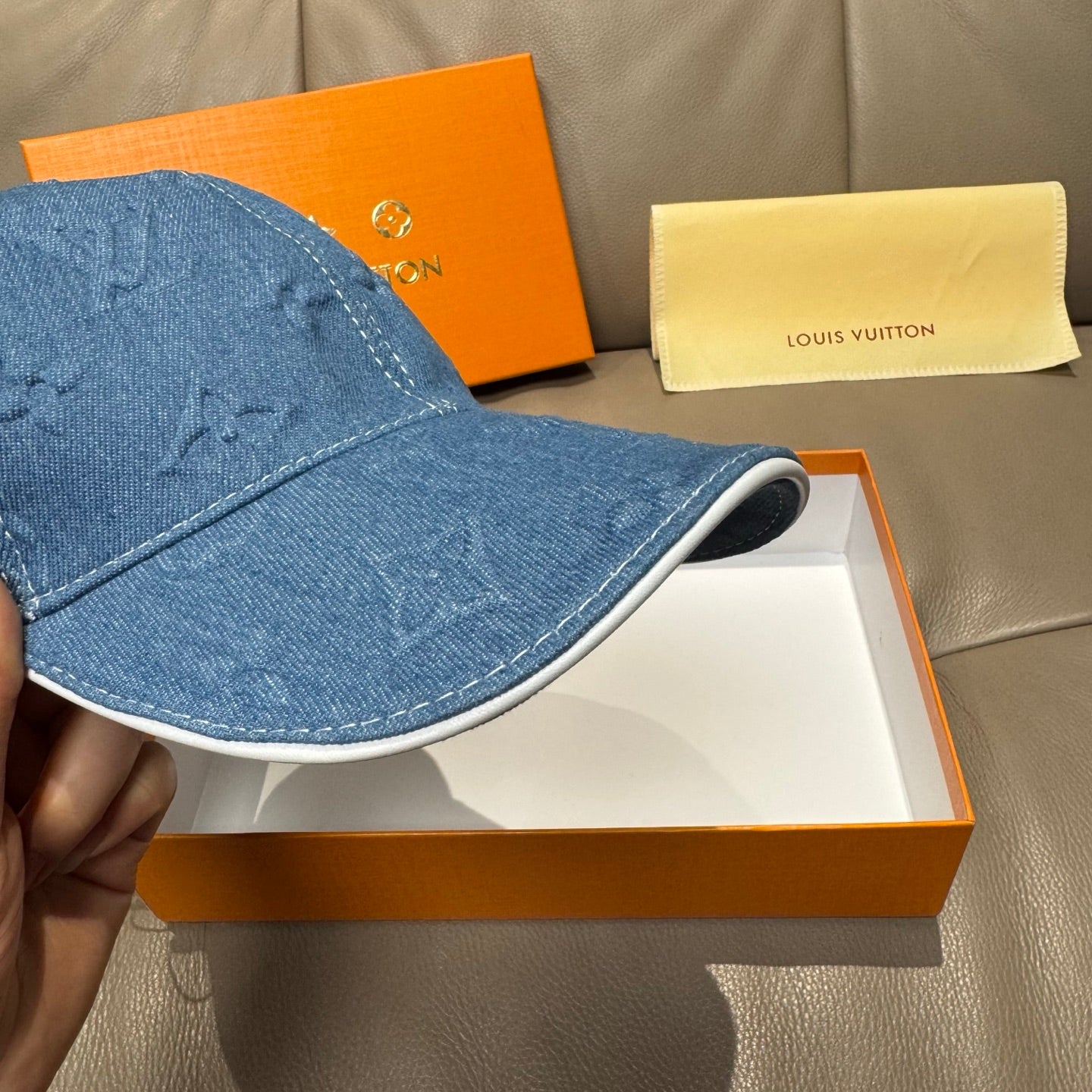 LuxluxHouse Best Quality Caps Louis Vuitton