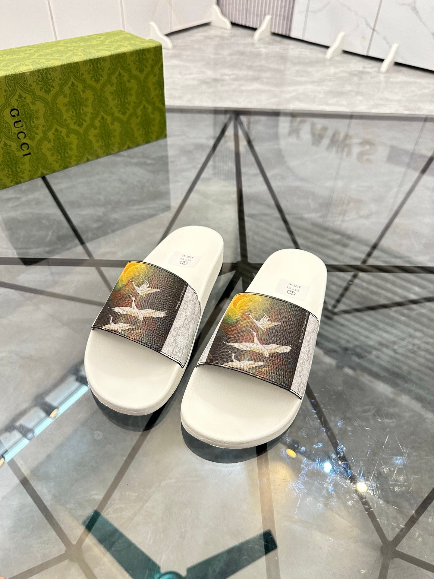 LuxluxHouse Best Quality Sandals Gucci