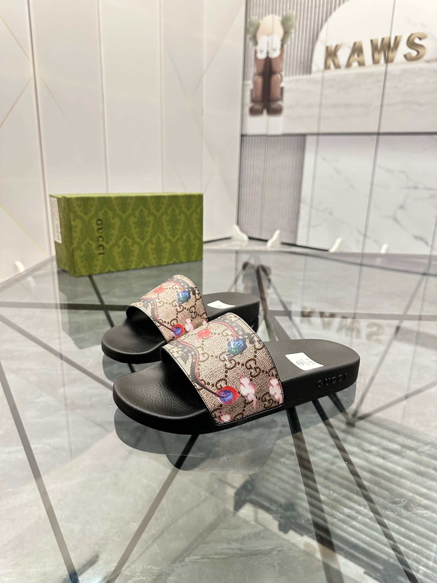 LuxluxHouse Best Quality Sandals Gucci