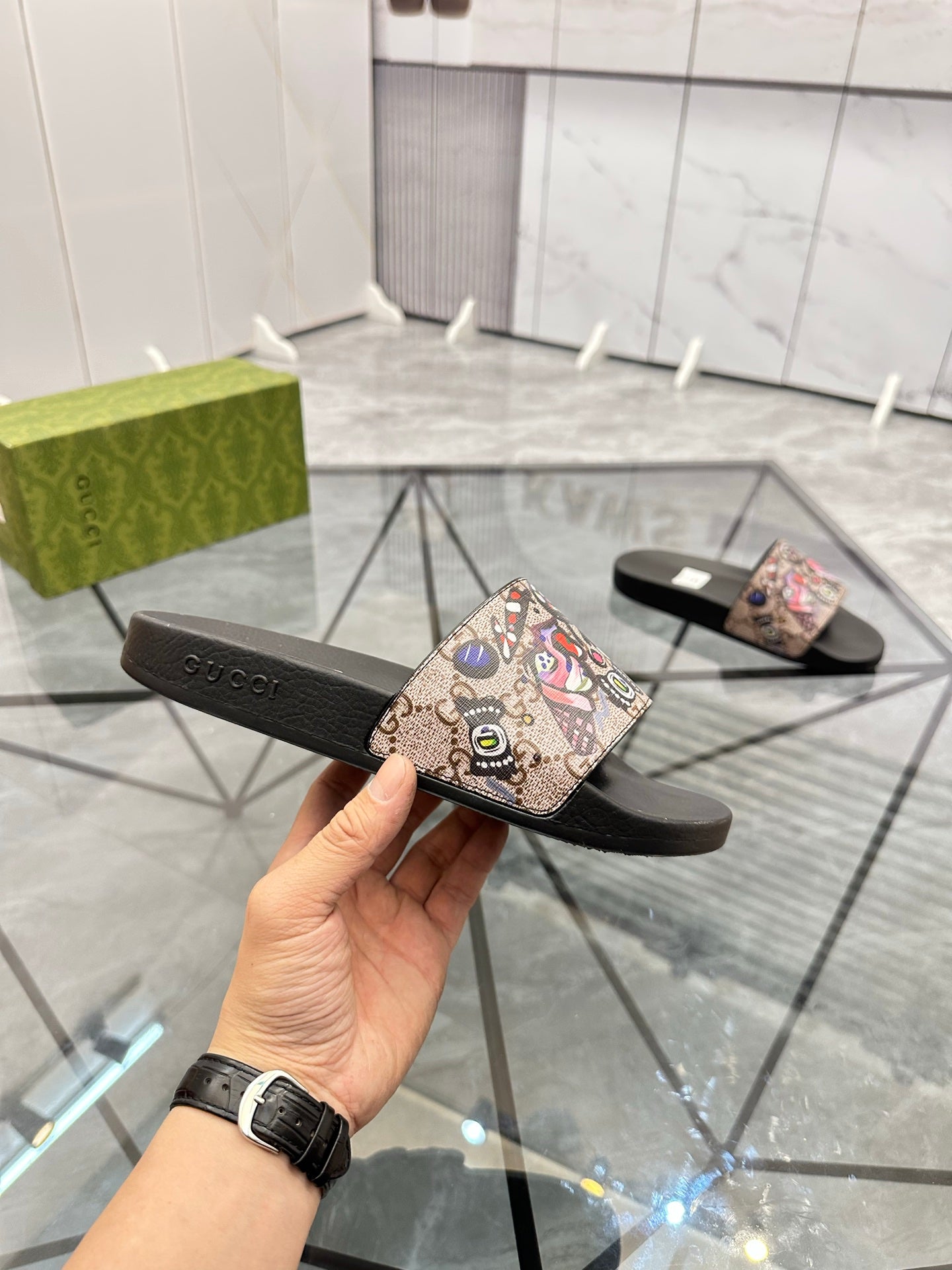LuxluxHouse Best Quality Sandals Gucci