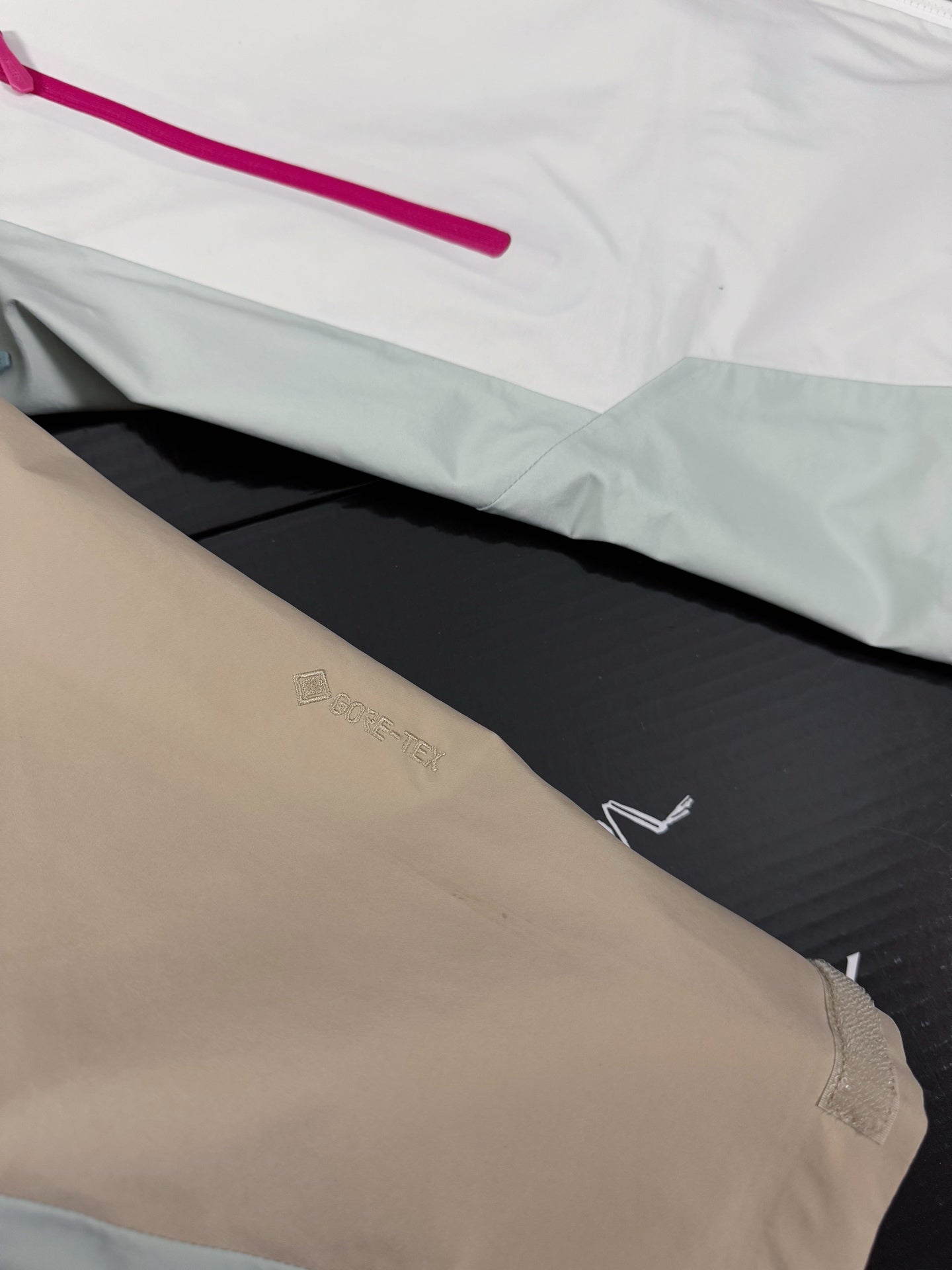 LuxluxHouse Best Quality Clothes Coats & Jackets Arcteryx
