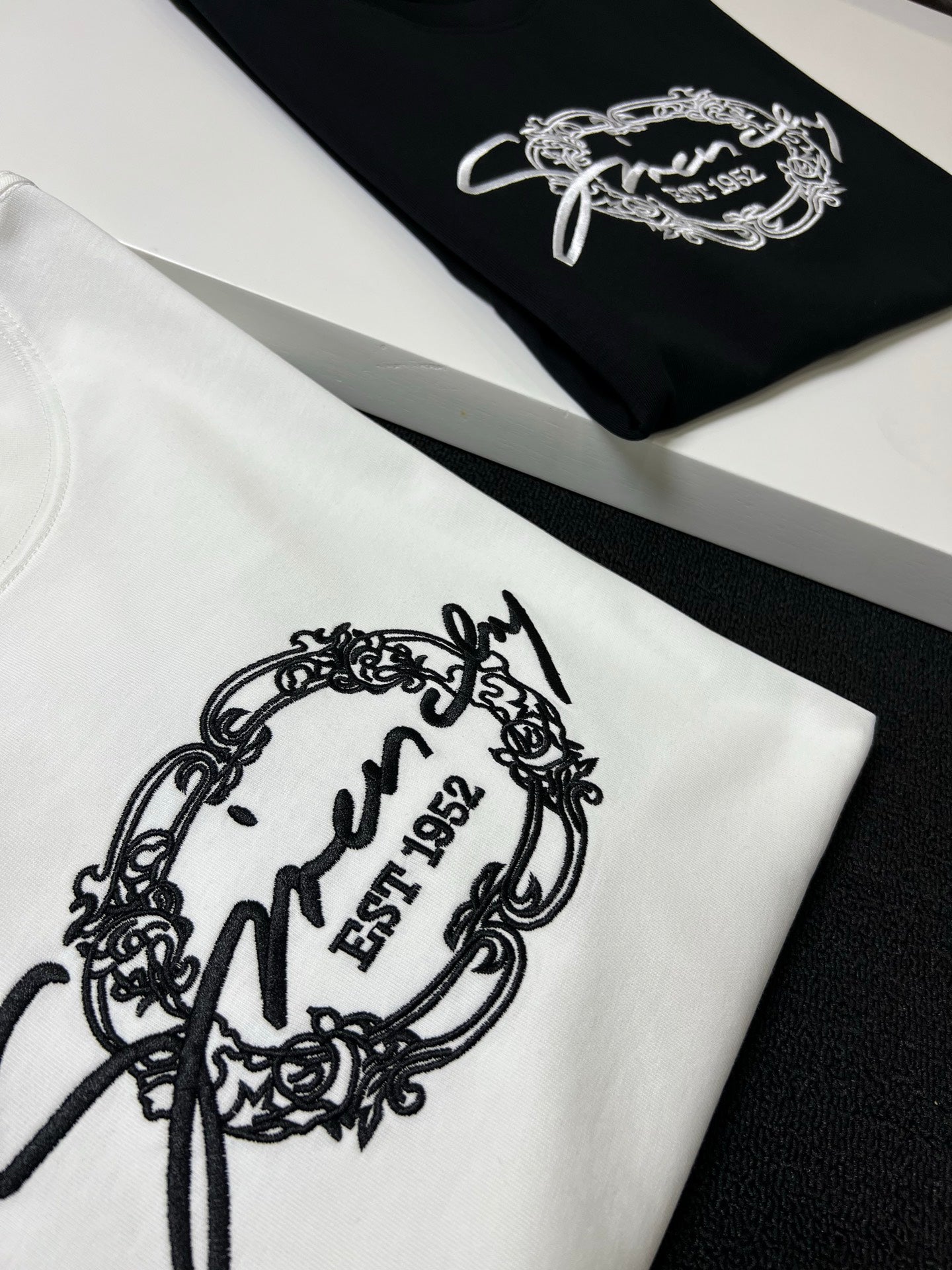 LuxluxHouse Best Quality Clothes Givenchy T-shirt