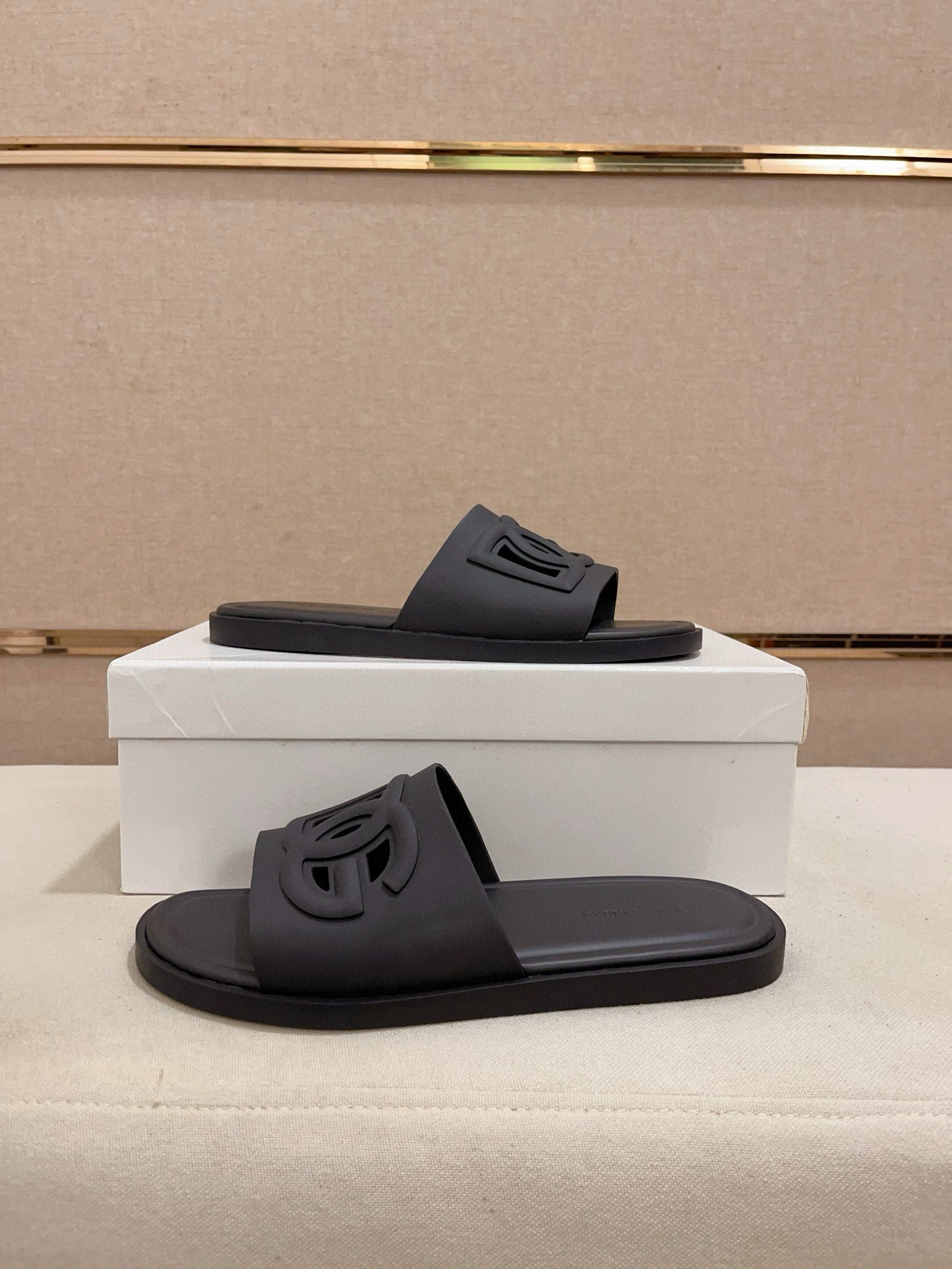 LuxluxHouse Best Quality Sandals Dolce & Gabbana