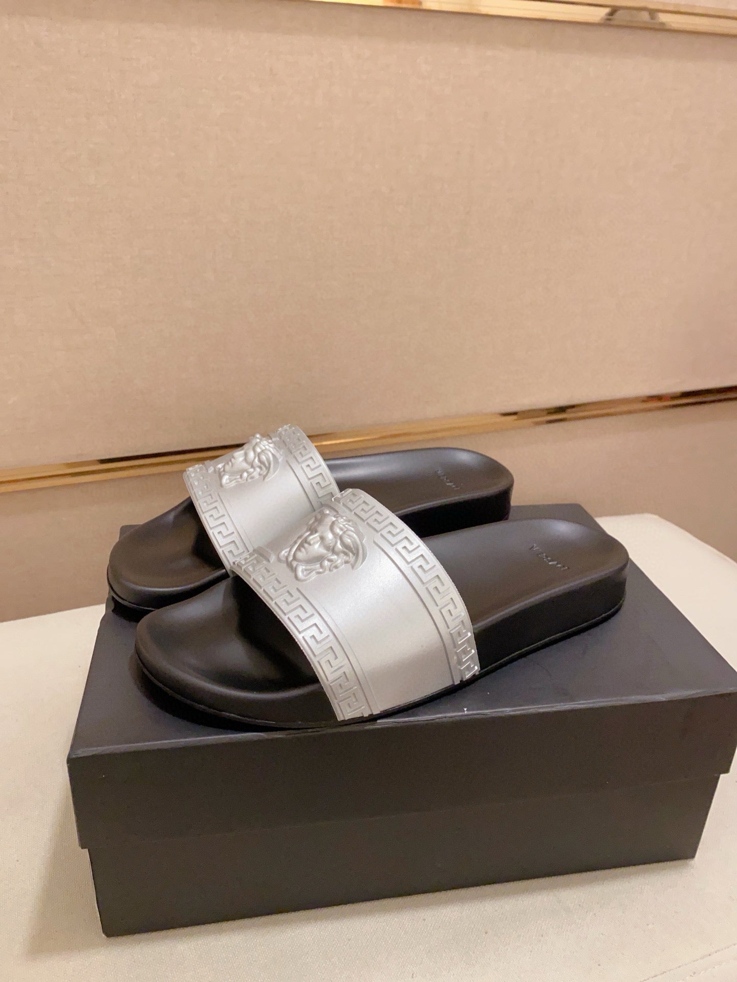 LuxluxHouse Best Quality Sandals Versace