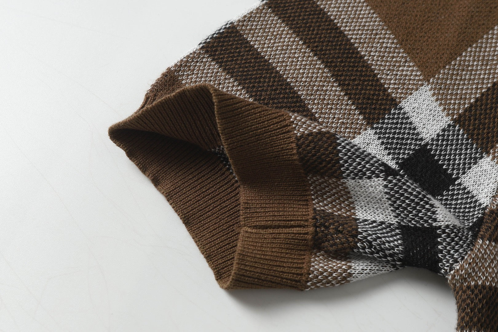 LuxluxHouse Best Quality Clothes Burberry T-shirt