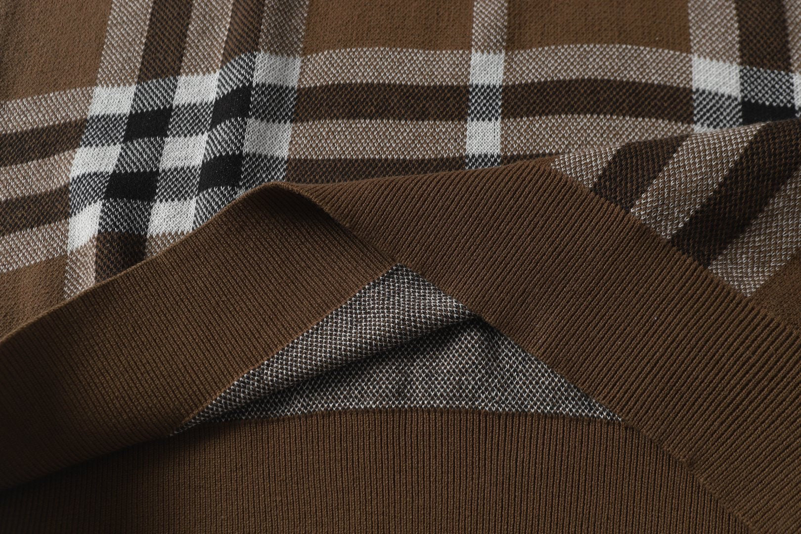 LuxluxHouse Best Quality Clothes Burberry T-shirt