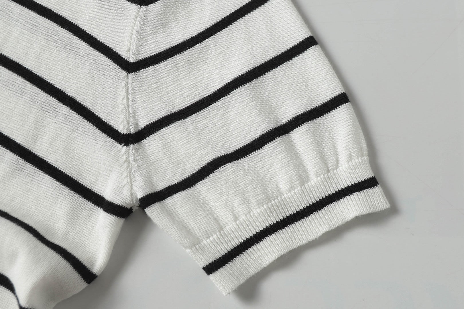 LuxluxHouse Best Quality Clothes T-shirt Prada