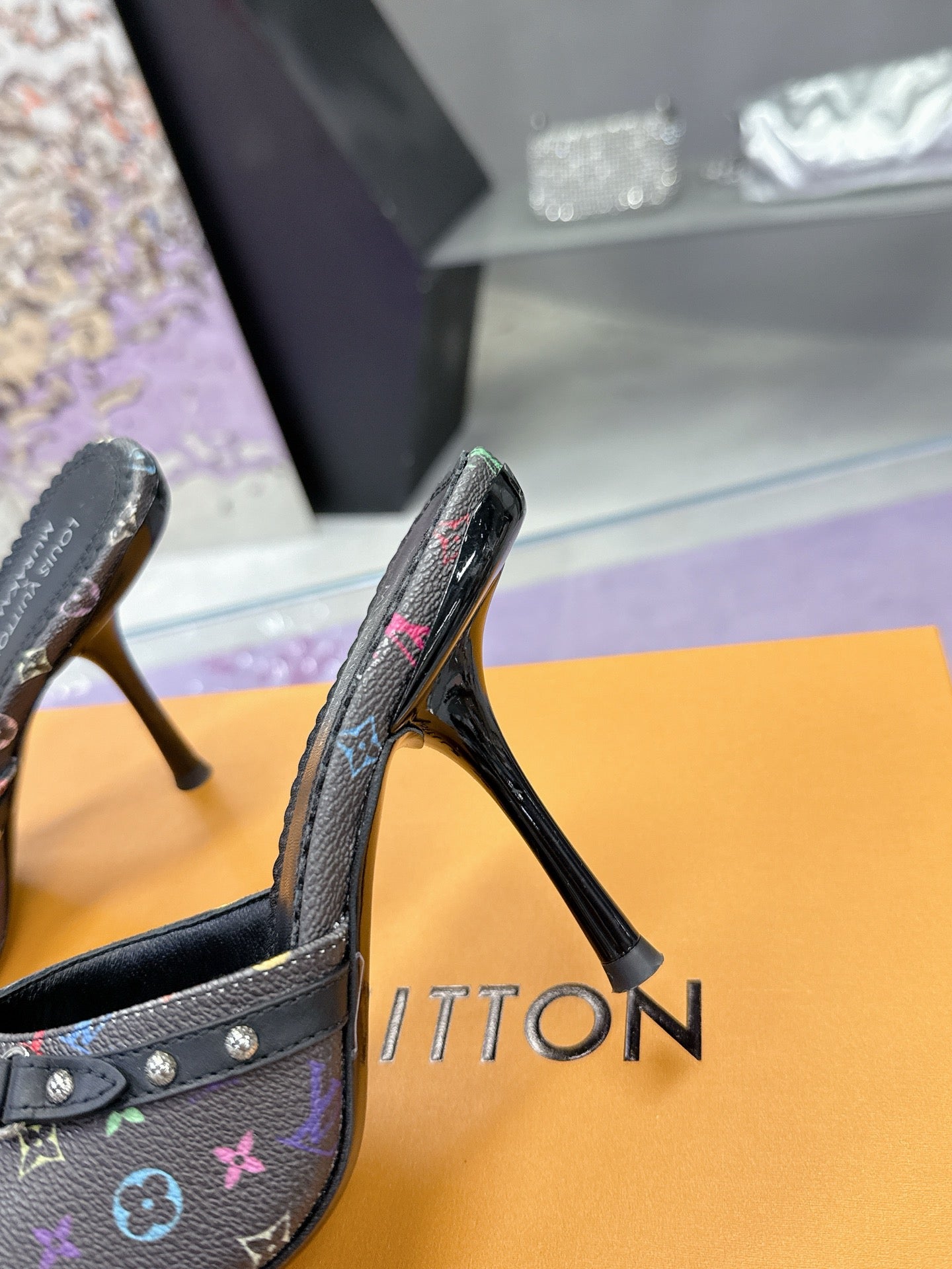 LuxluxHouse Best Quality Women Shoes Louis Vuitton