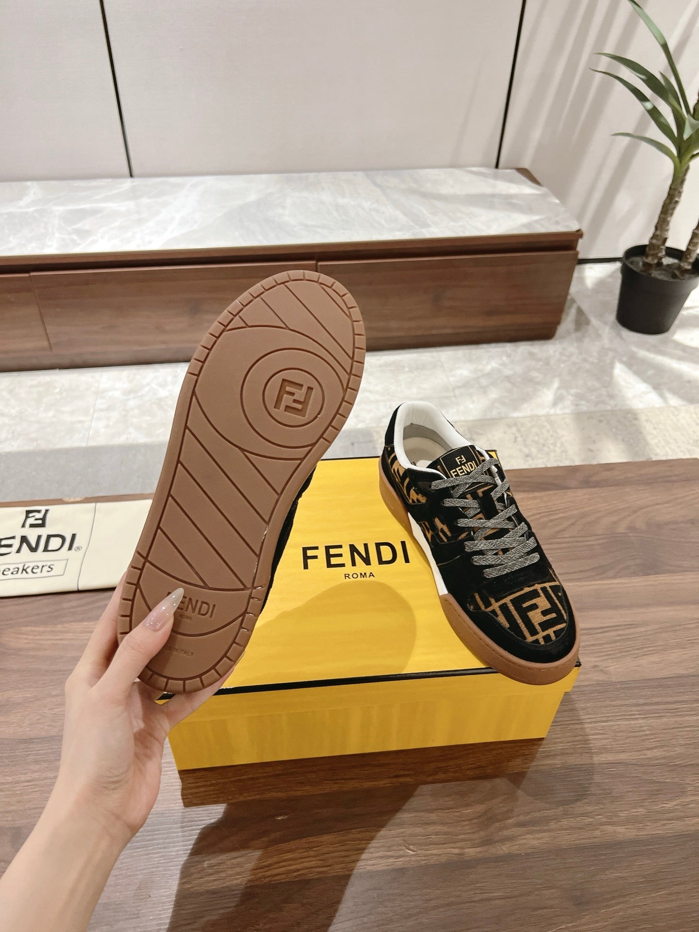 LuxluxHouse Best Quality Fendi Women Shoes