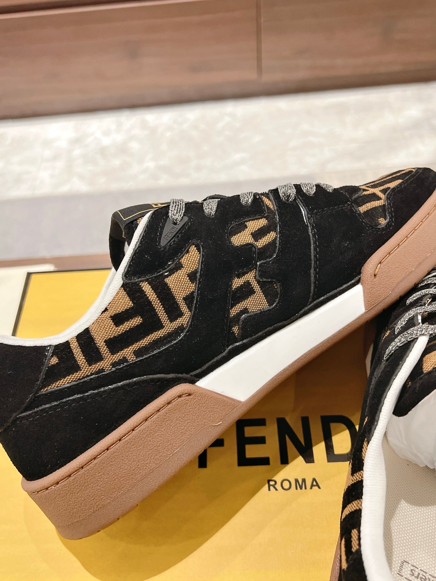 LuxluxHouse Best Quality Fendi Women Shoes