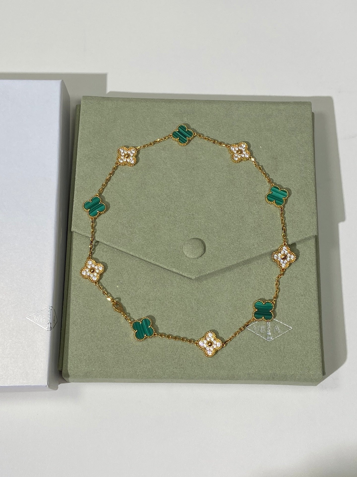 LuxluxHouse Best Quality Accessories Van Cleef & Arpels