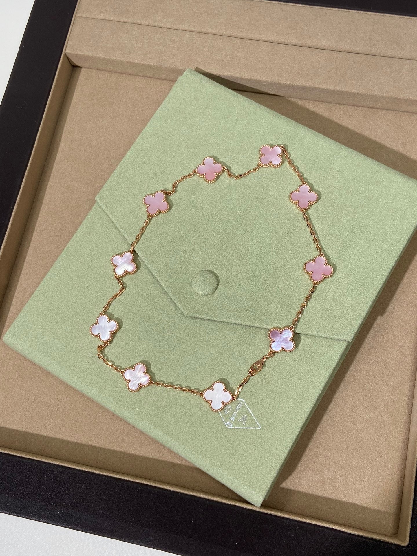 LuxluxHouse Best Quality Accessories Van Cleef & Arpels