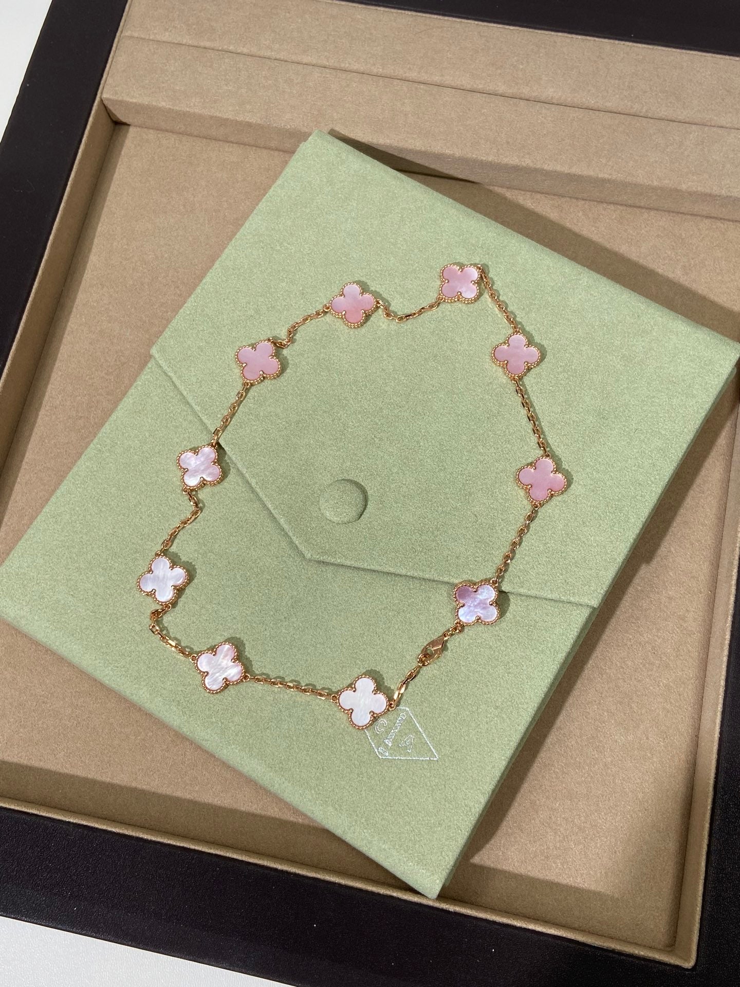 LuxluxHouse Best Quality Accessories Van Cleef & Arpels