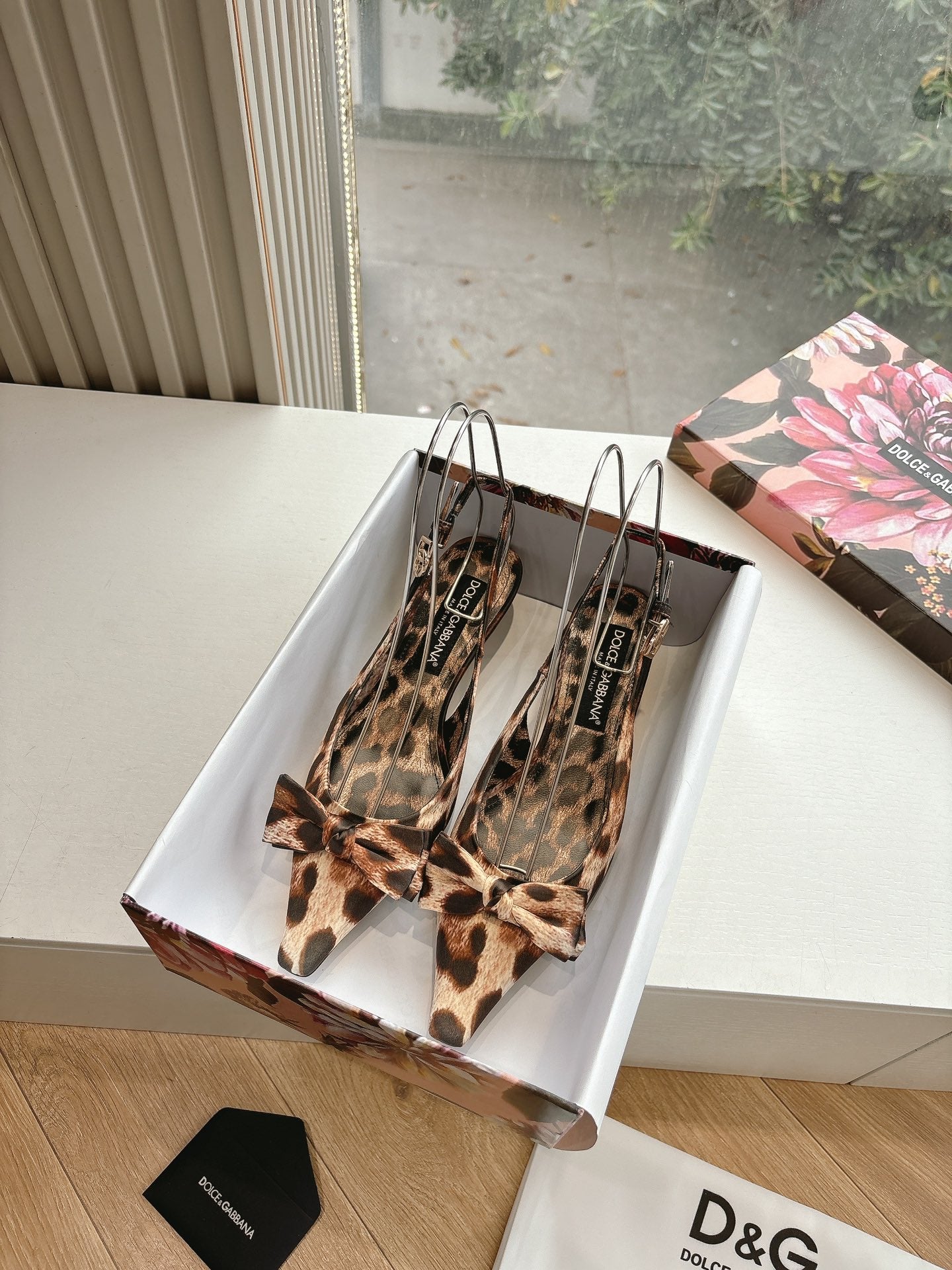LuxluxHouse Best Quality Dolce & Gabbana Women Shoes