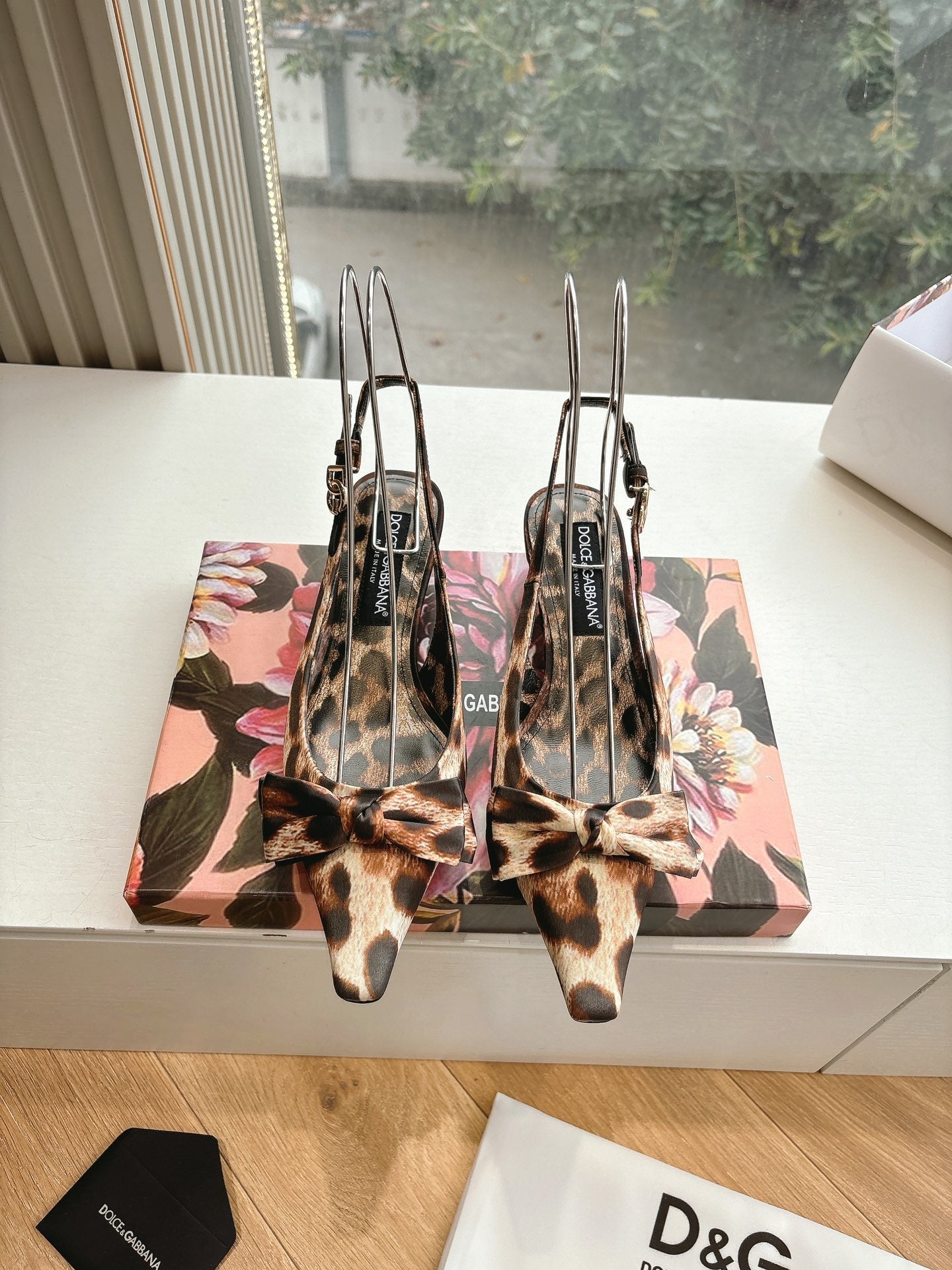 LuxluxHouse Best Quality Dolce & Gabbana Women Shoes