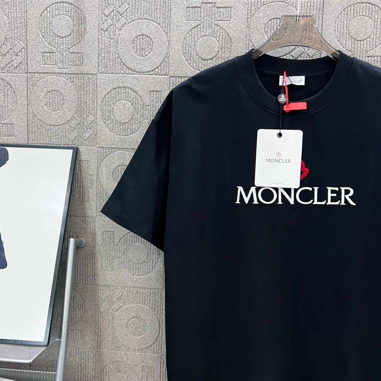 LuxluxHouse Best Quality Clothes T-shirt Moncler