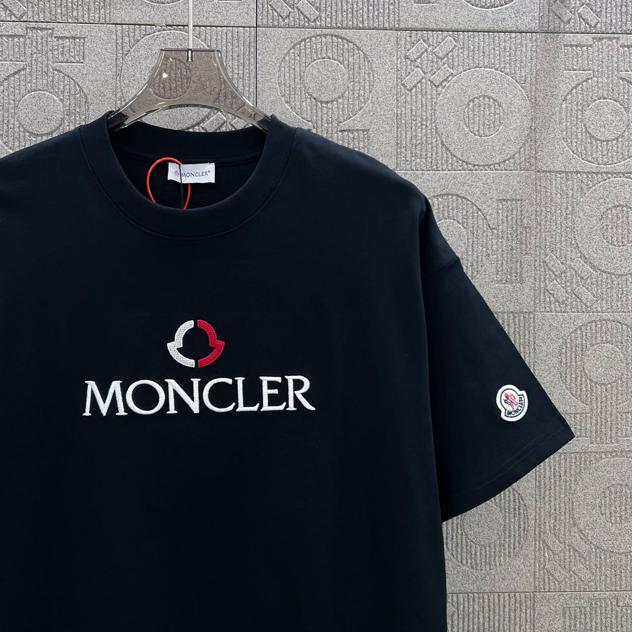 LuxluxHouse Best Quality Clothes T-shirt Moncler