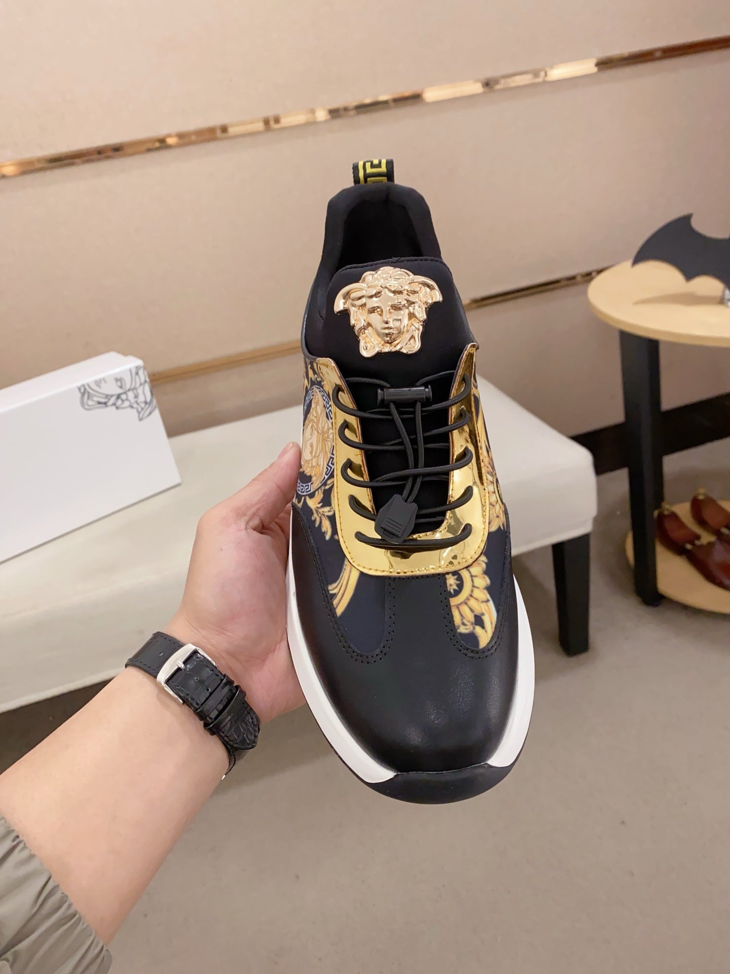 LuxluxHouse Best Quality Shoes Versace