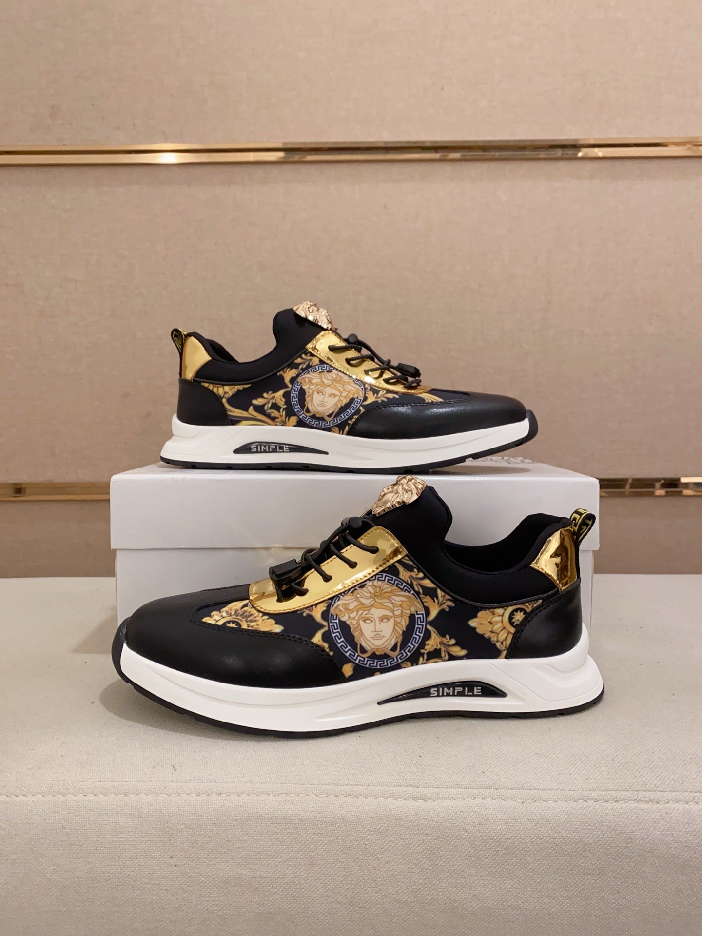 LuxluxHouse Best Quality Shoes Versace
