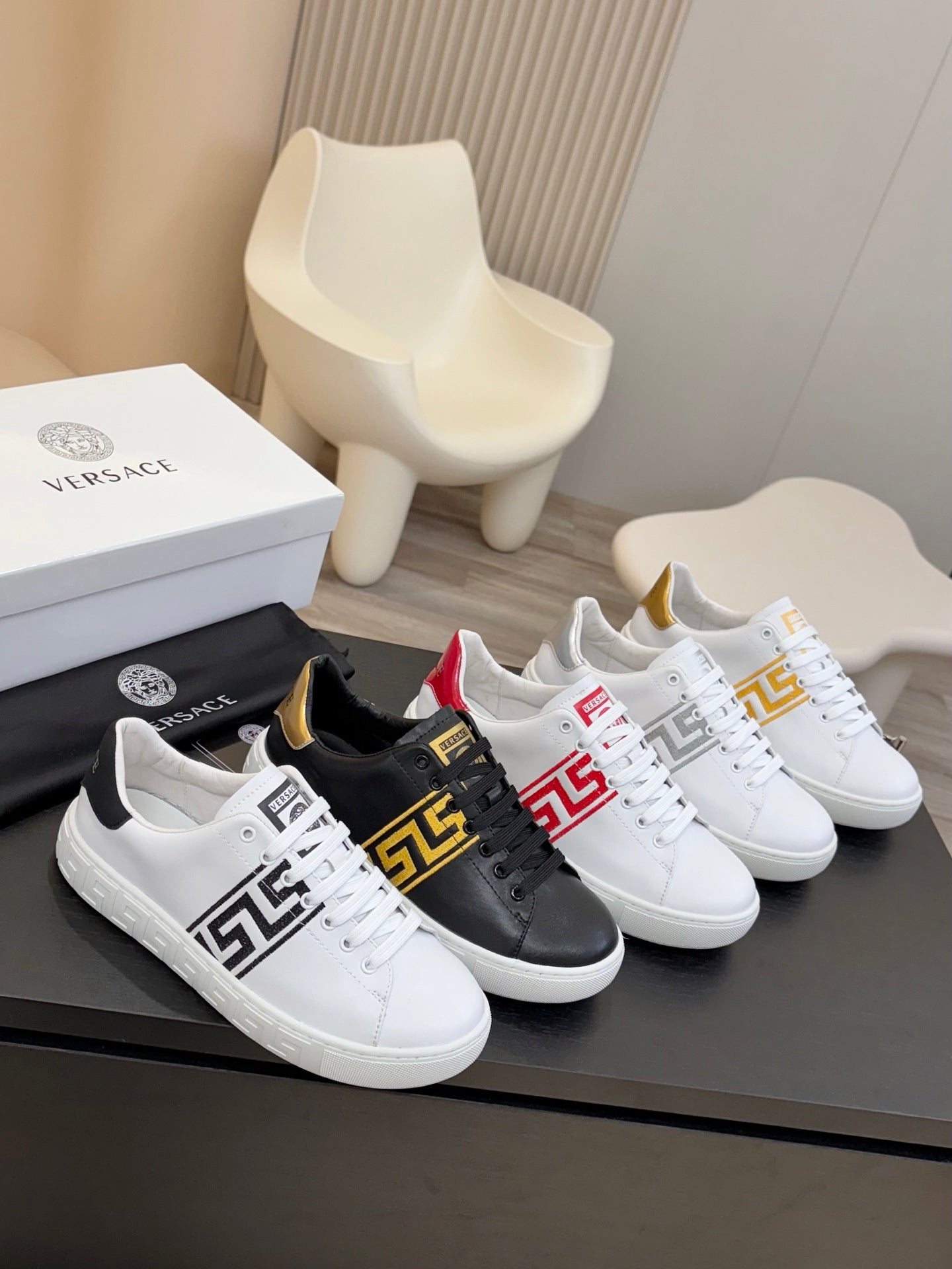 LuxluxHouse Best Quality Shoes Versace