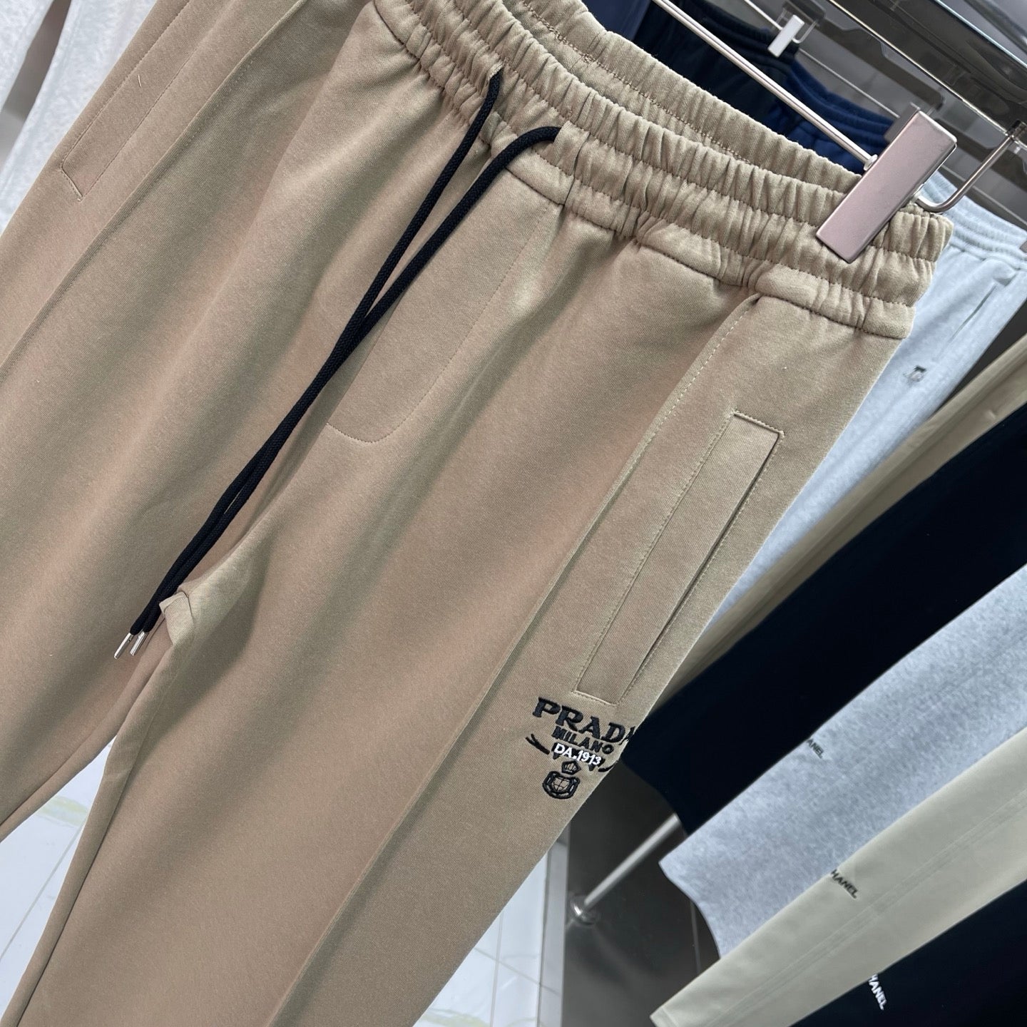LuxluxHouse Best Quality Clothes Pants Prada
