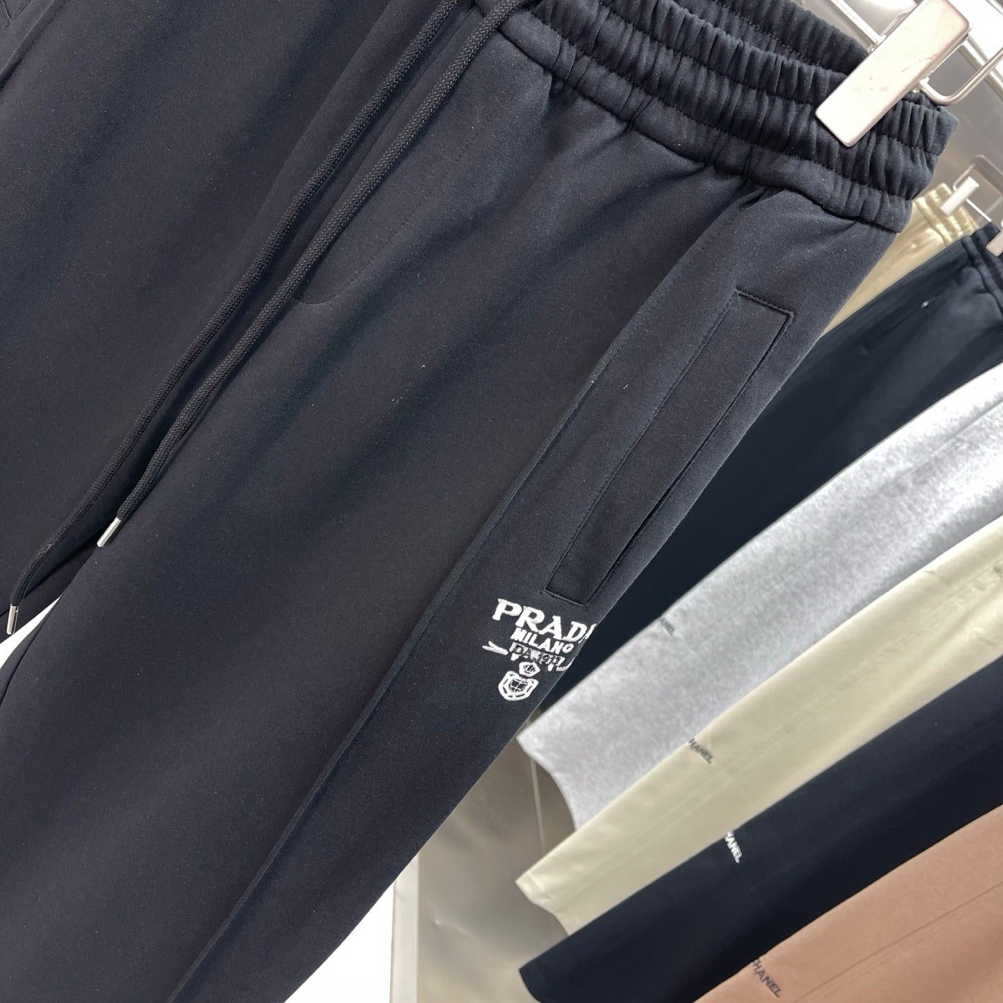 LuxluxHouse Best Quality Clothes Pants Prada