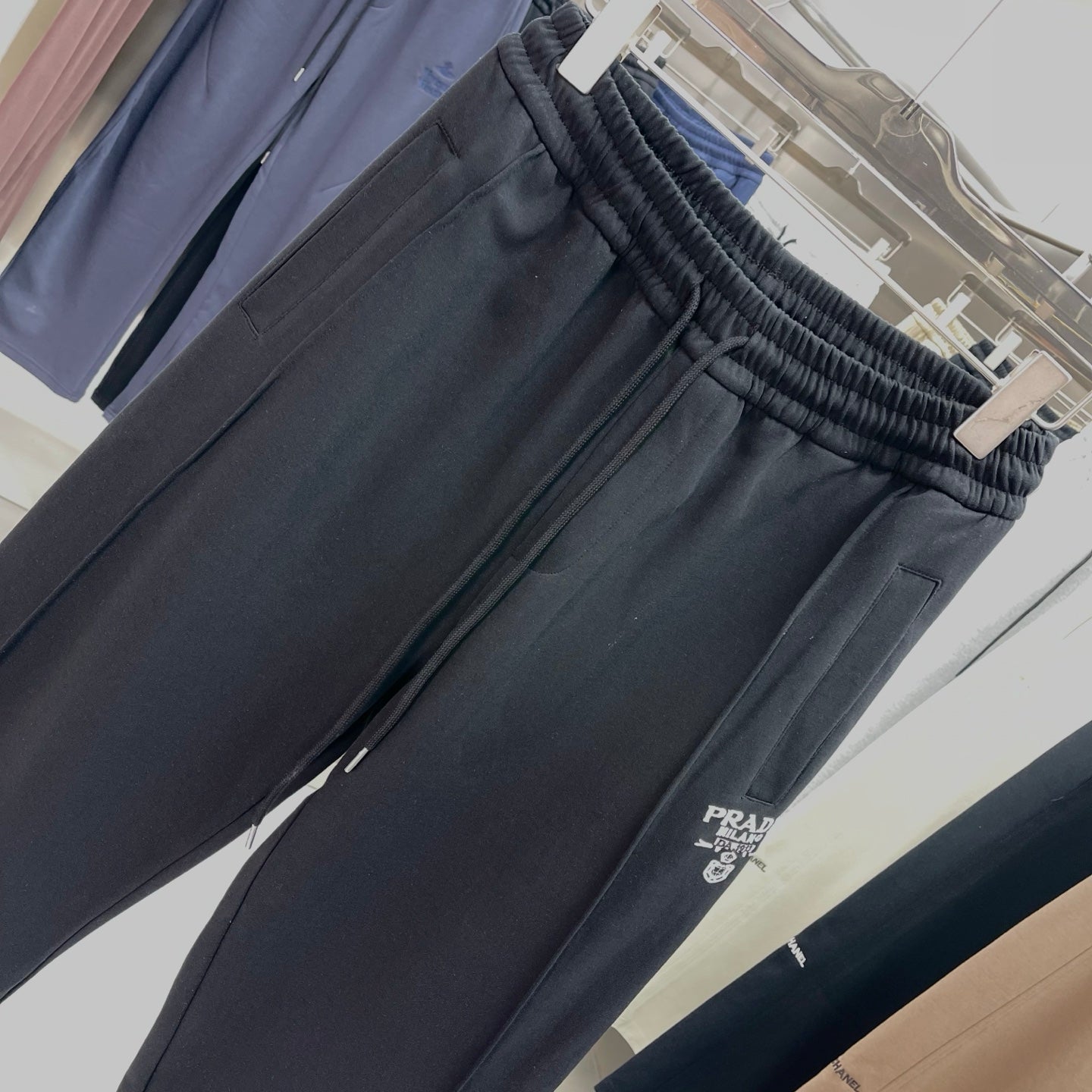 LuxluxHouse Best Quality Clothes Pants Prada