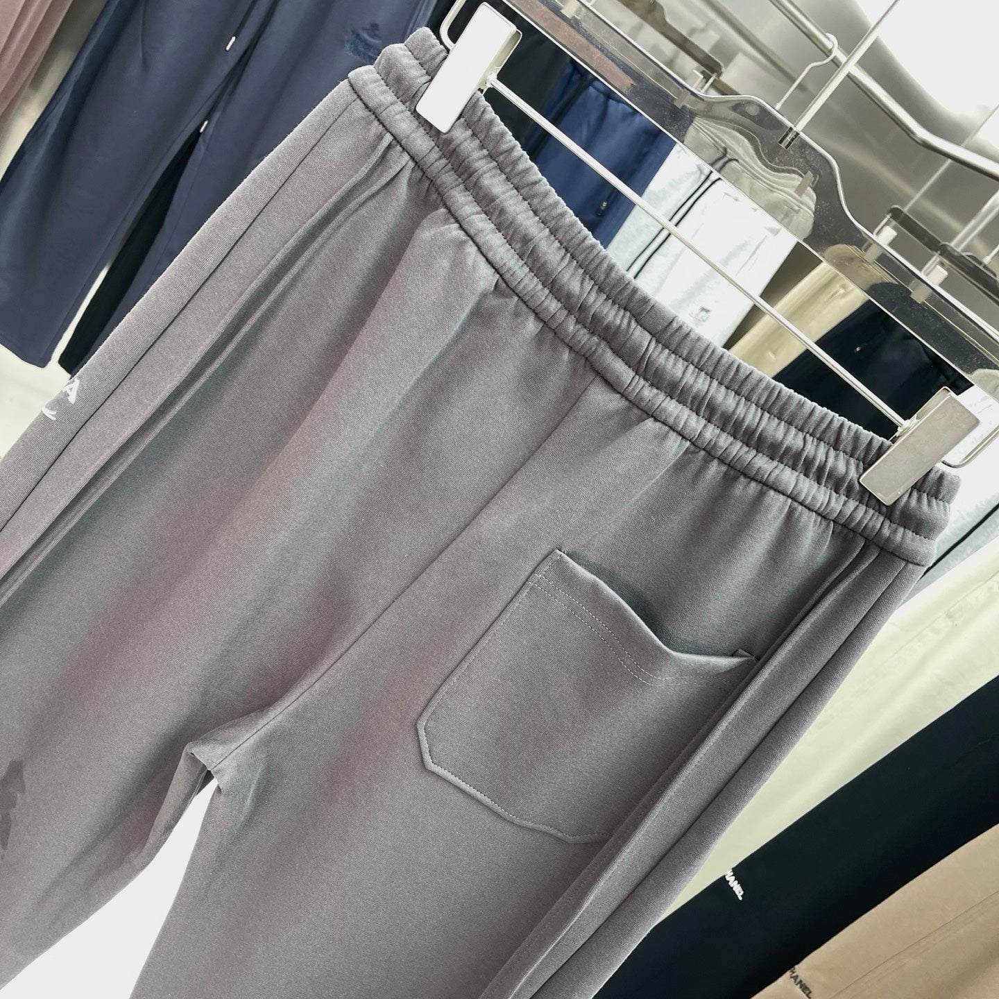 LuxluxHouse Best Quality Clothes Pants Prada