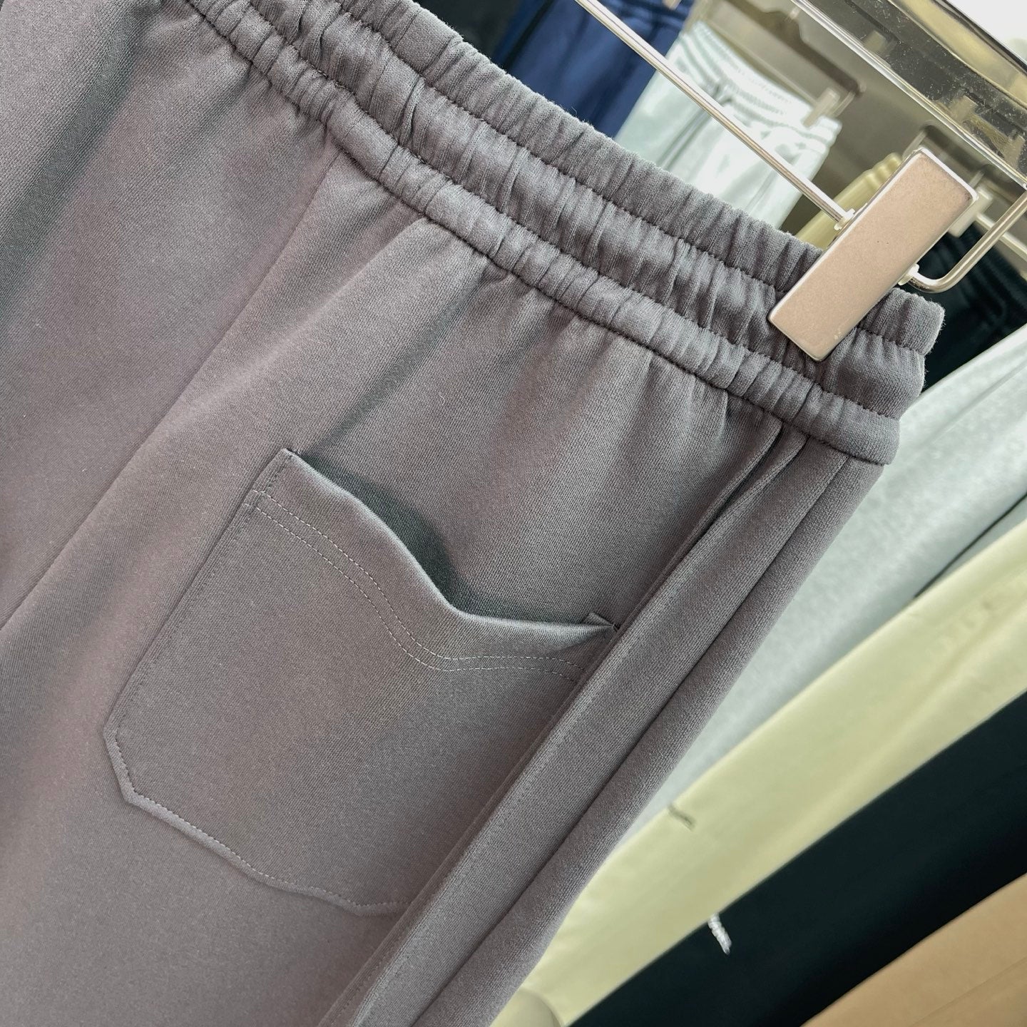 LuxluxHouse Best Quality Clothes Pants Prada