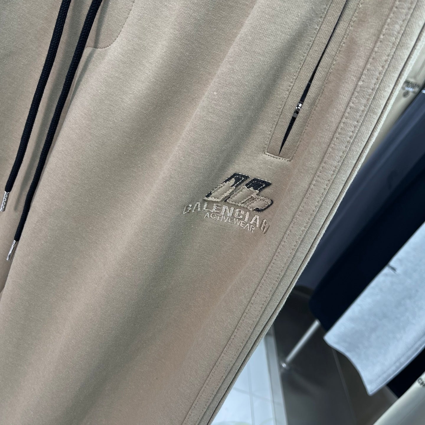 LuxluxHouse Best Quality Clothes Balenciaga Pants