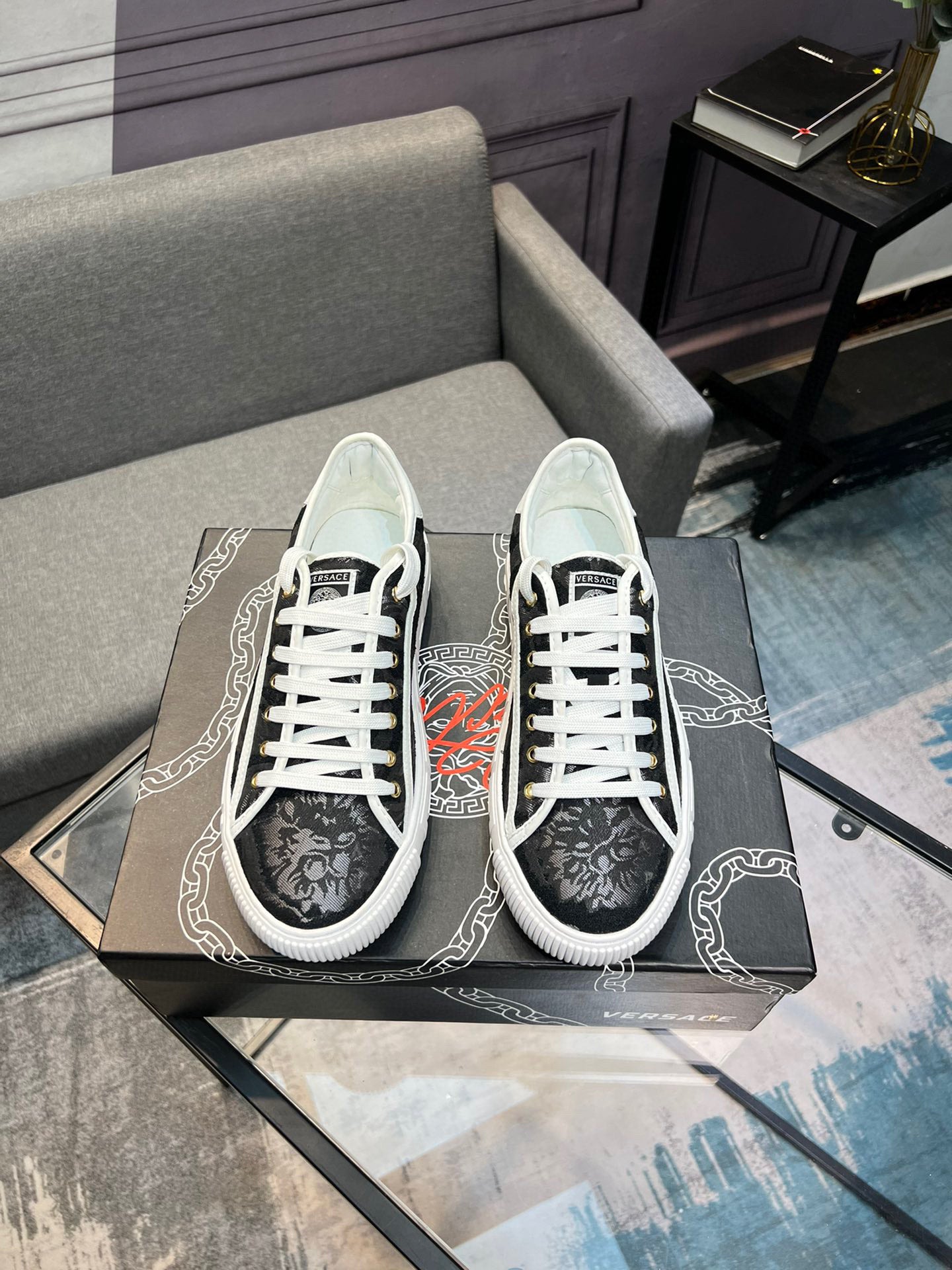 LuxluxHouse Best Quality Shoes Versace
