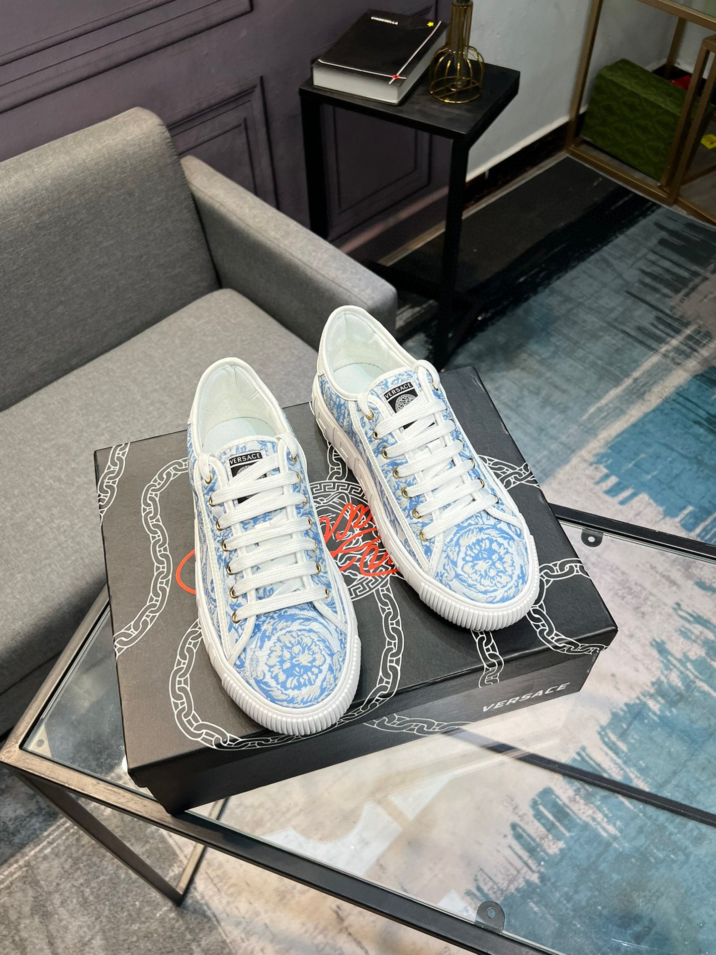 LuxluxHouse Best Quality Shoes Versace