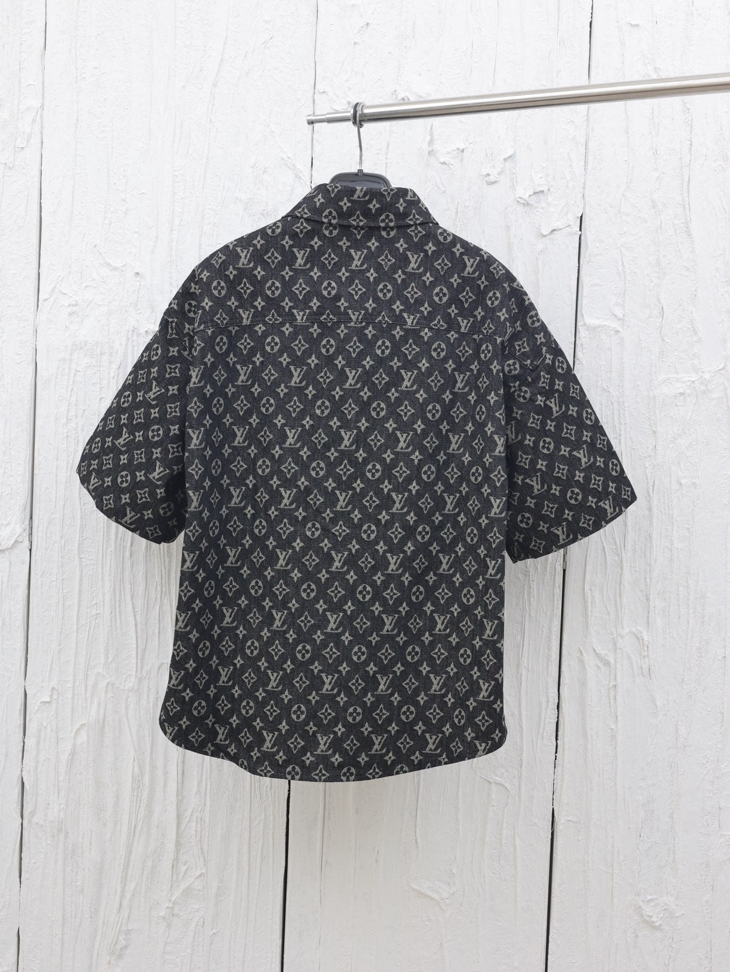 LuxluxHouse Best Quality Clothes Pants Coats & Jackets Louis Vuitton
