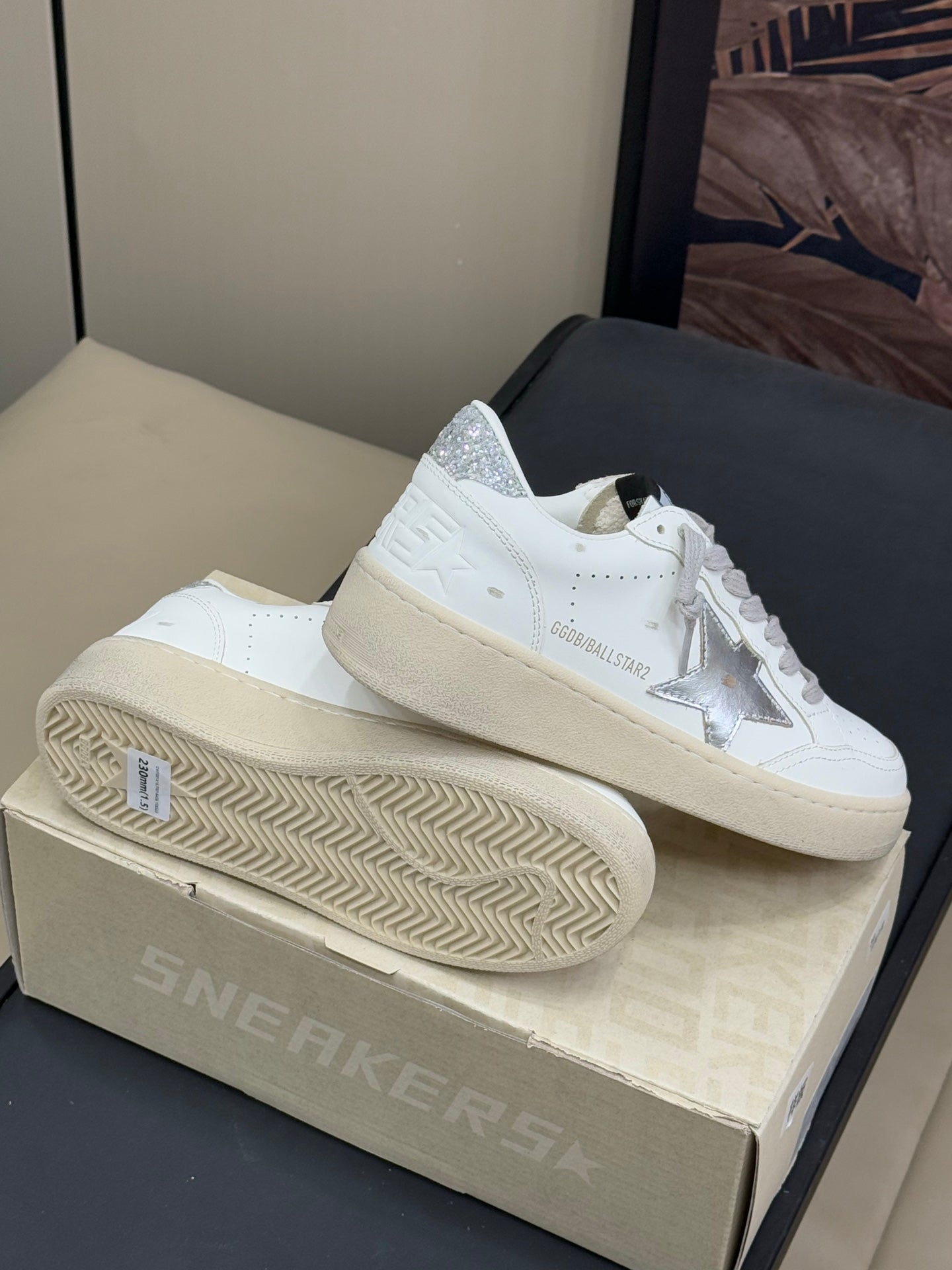LuxluxHouse Best Quality Shoes Golden Goose