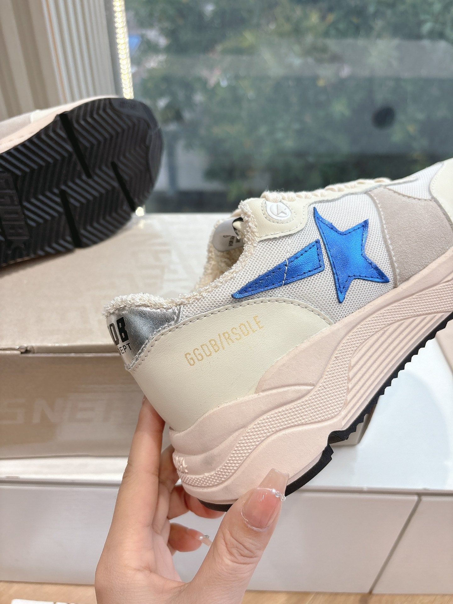 LuxluxHouse Best Quality Shoes Golden Goose