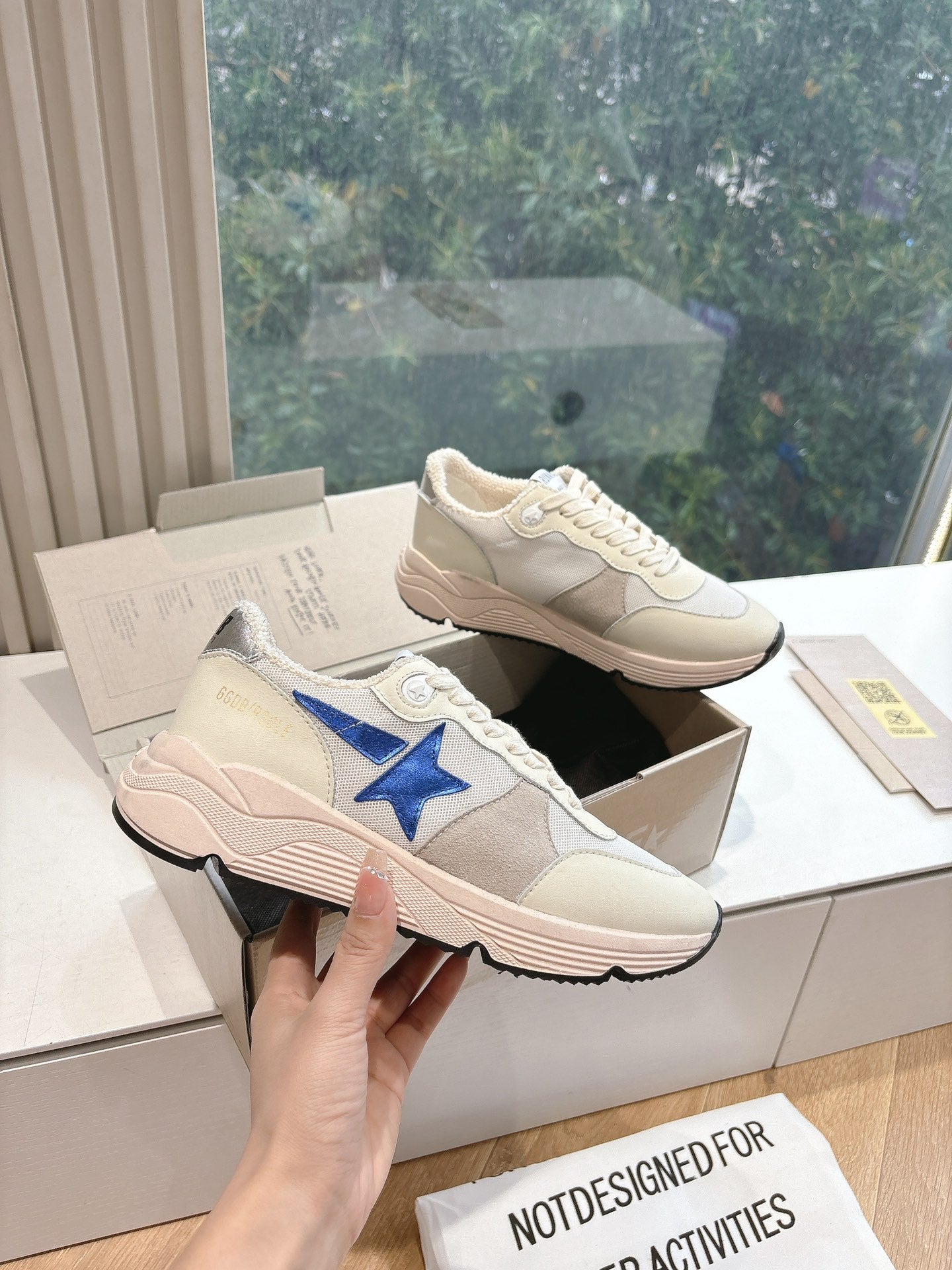 LuxluxHouse Best Quality Shoes Golden Goose