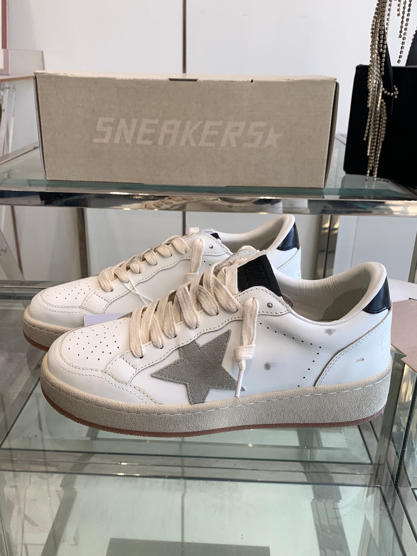 LuxluxHouse Best Quality Shoes Golden Goose