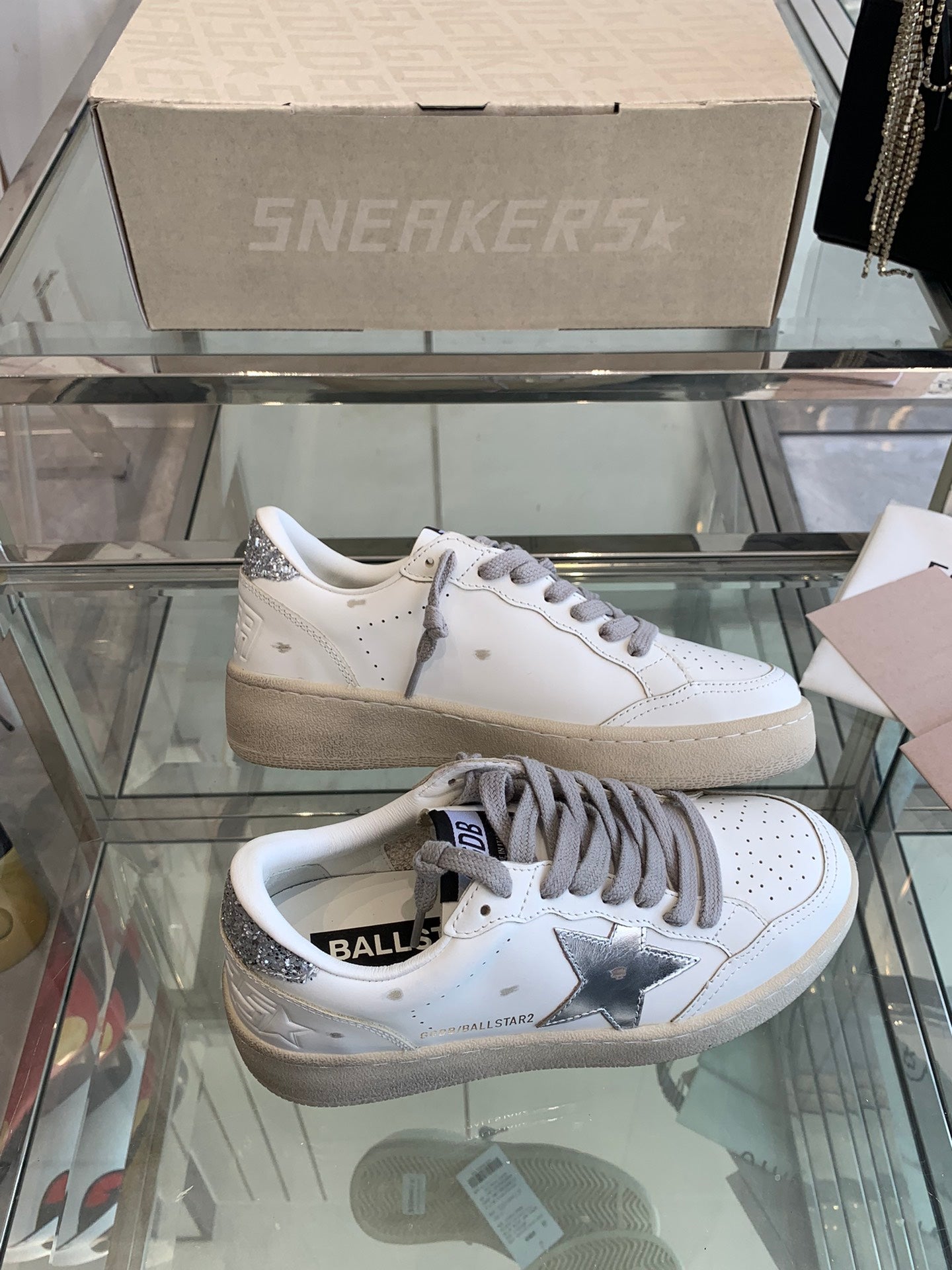 LuxluxHouse Best Quality Shoes Golden Goose