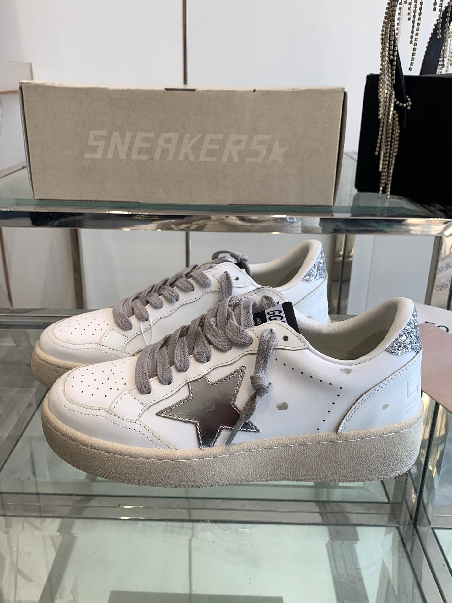 LuxluxHouse Best Quality Shoes Golden Goose