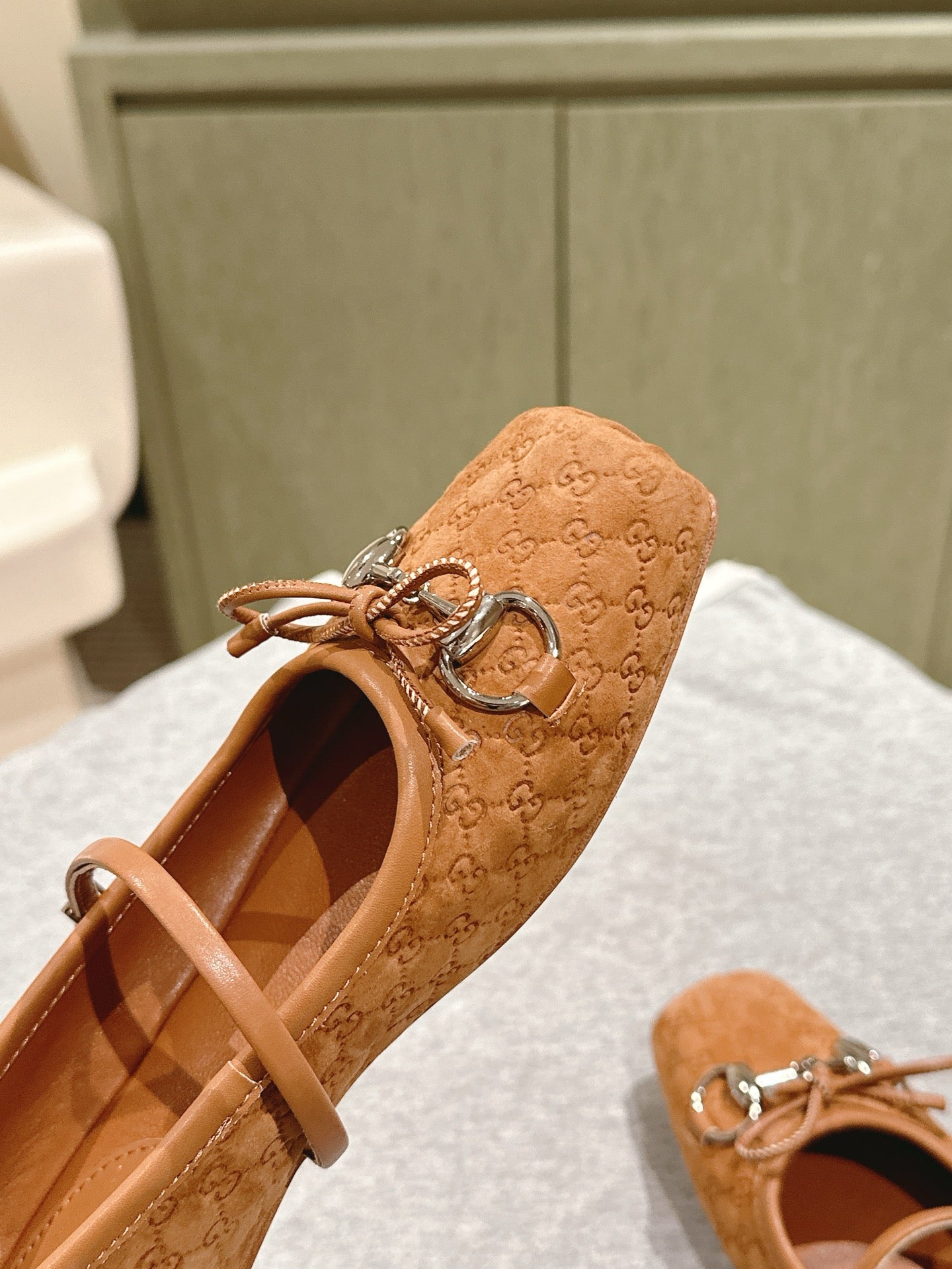 LuxluxHouse Best Quality Gucci Women Shoes