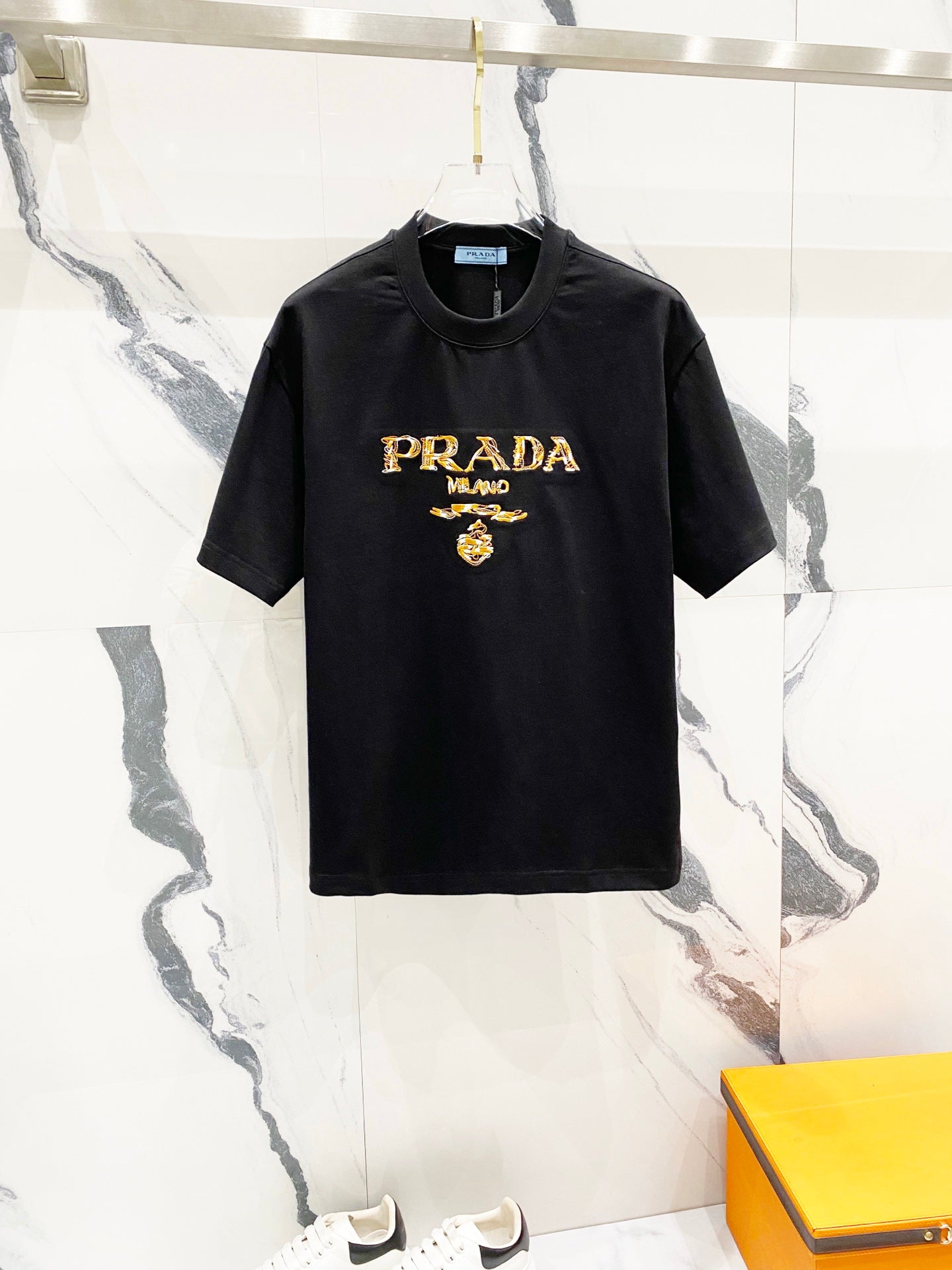 LuxluxHouse Best Quality Clothes T-shirt Prada