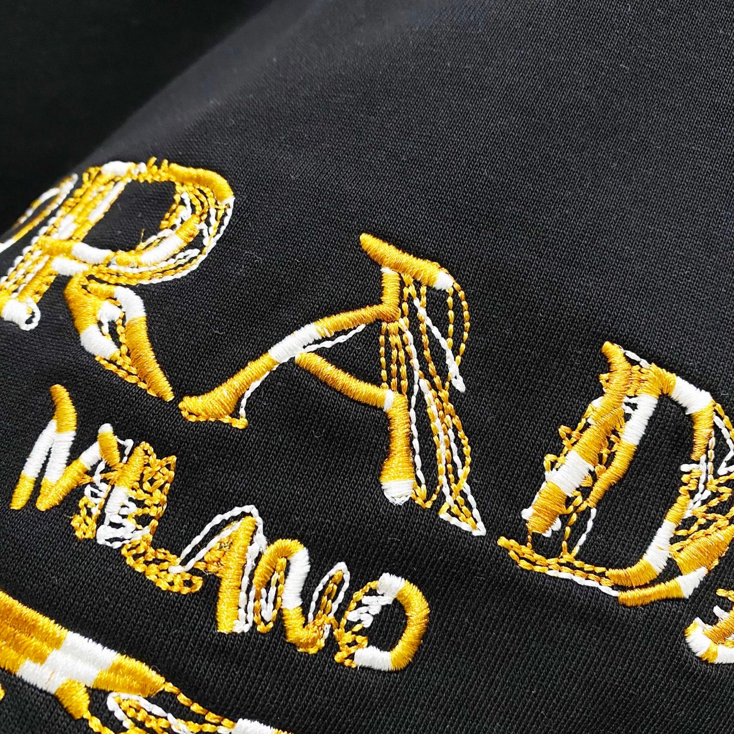 LuxluxHouse Best Quality Clothes T-shirt Prada