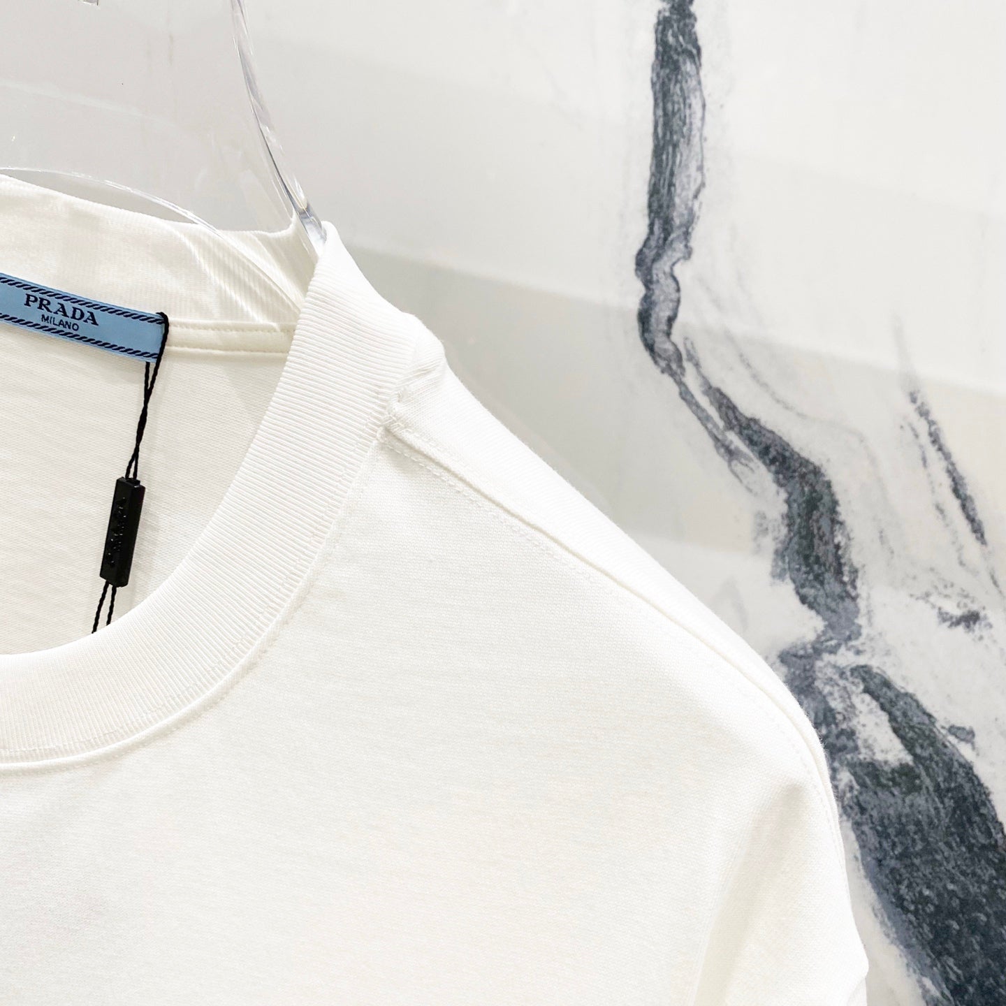 LuxluxHouse Best Quality Clothes T-shirt Prada