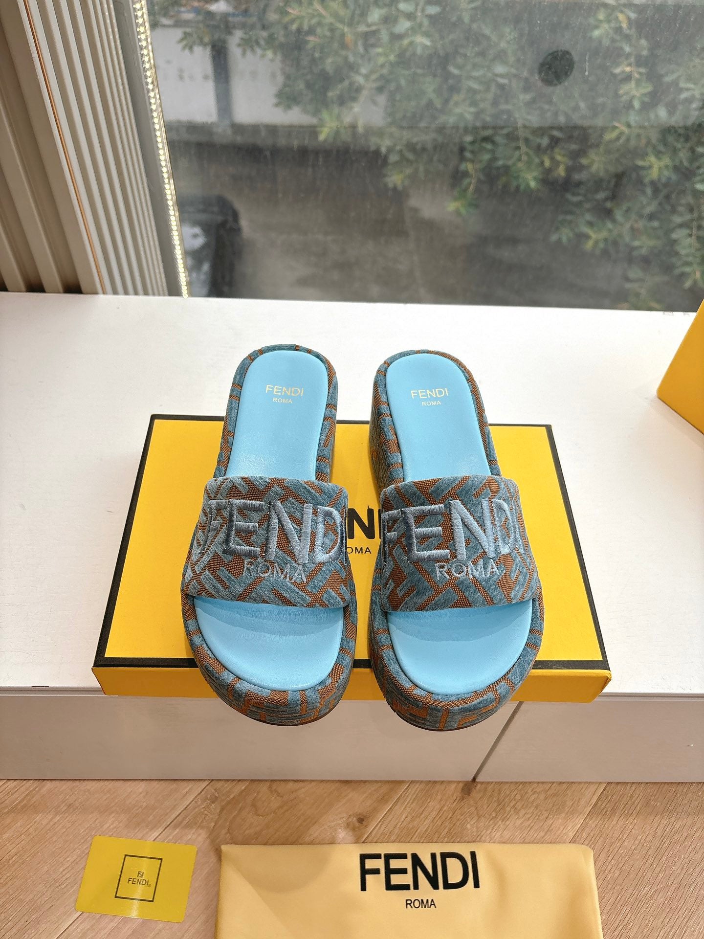 LuxluxHouse Best Quality Fendi Women Shoes