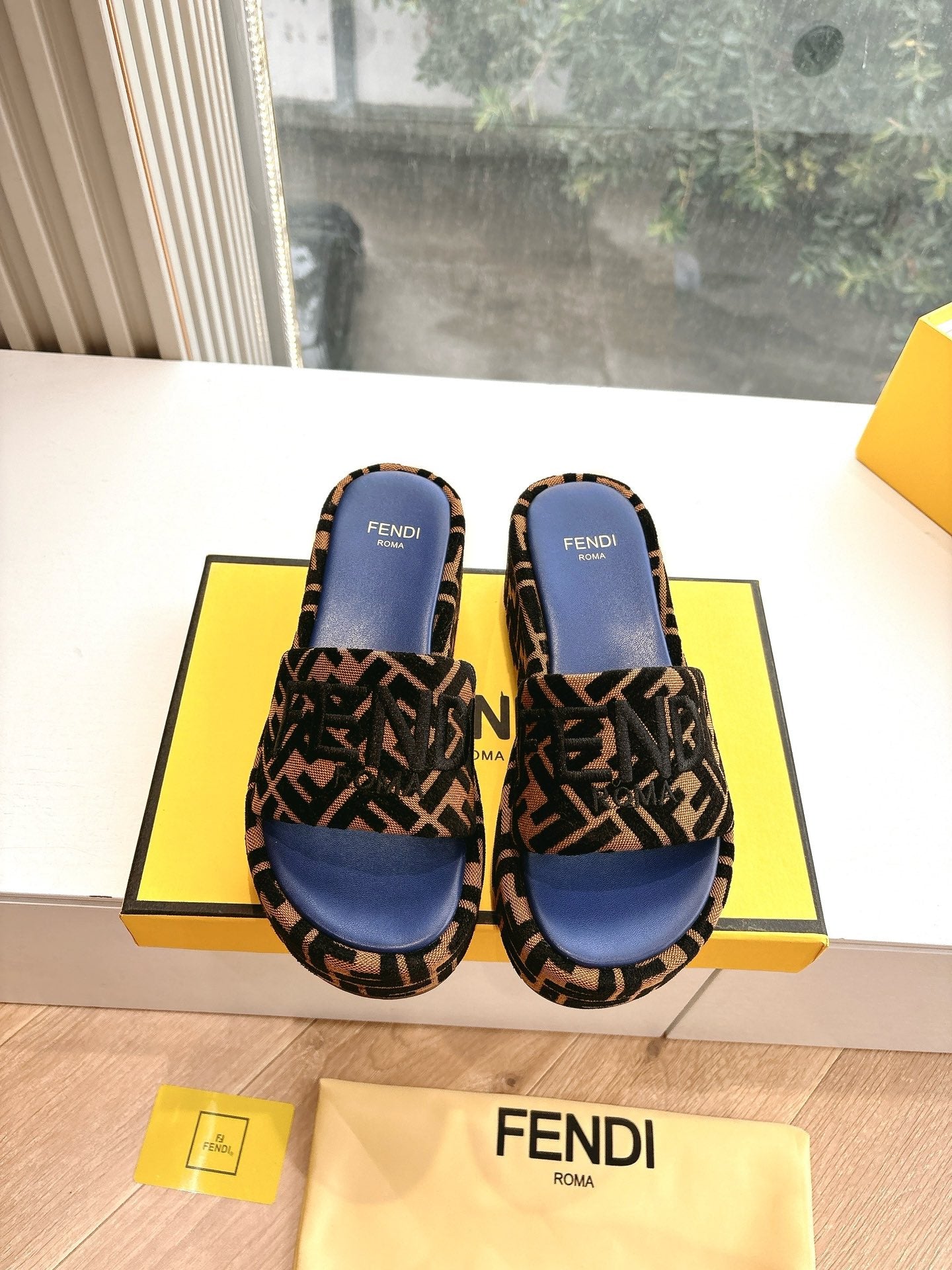 LuxluxHouse Best Quality Fendi Women Shoes