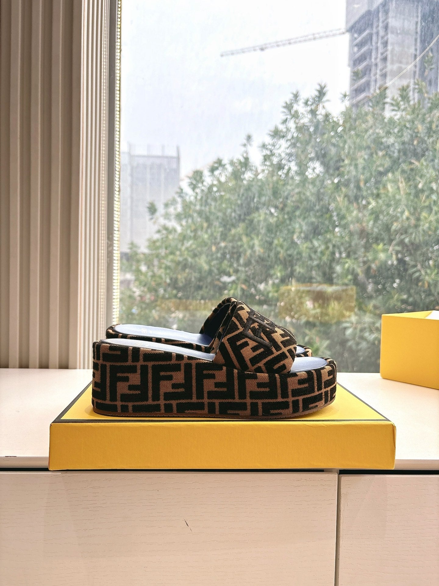 LuxluxHouse Best Quality Fendi Women Shoes